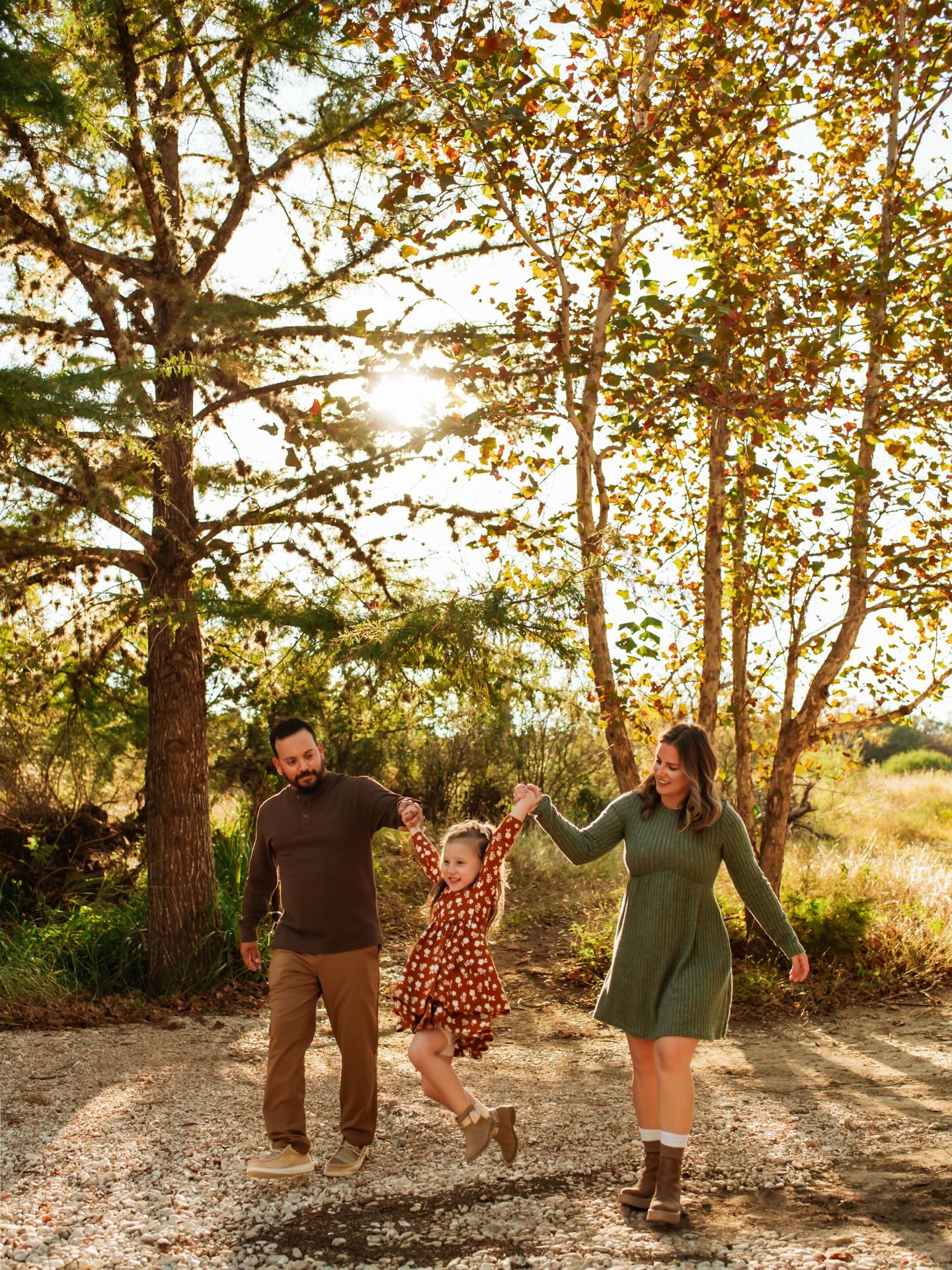 What a privilege to capture moments like these! ✨
Family sessions are always the best especially with all the fun poses that make the littles just giggle the whole time! I absolutely love these shots! ♥️
.
.
#familyphotoshoot #texasfamilyphotographer #hillcountryfamilyphotographer #concanphotographer #concanfamilyphotographer
