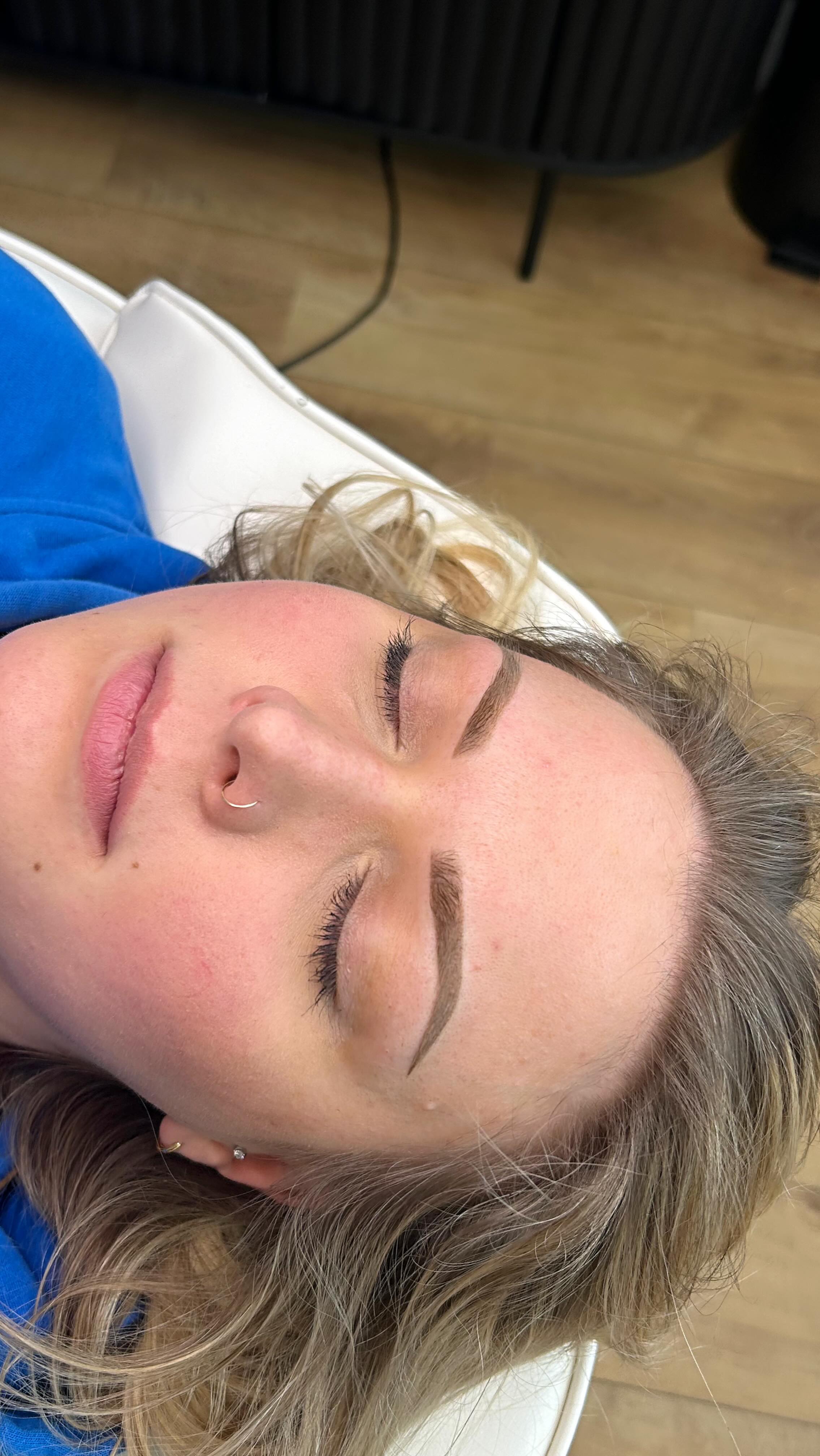 Soft Natural Ombré brows after 18 months on oily skin, these have faded beautifully over the past couple of years. But it was time for a refresh.
If your brow tattoo has faded 70% it’s time for a color boost appointment. We let it fade this much to avoid over saturation of pigment in the skin!
#southlandnz #invercargill #cosmetictattoo #ombrebrows #nanobrows