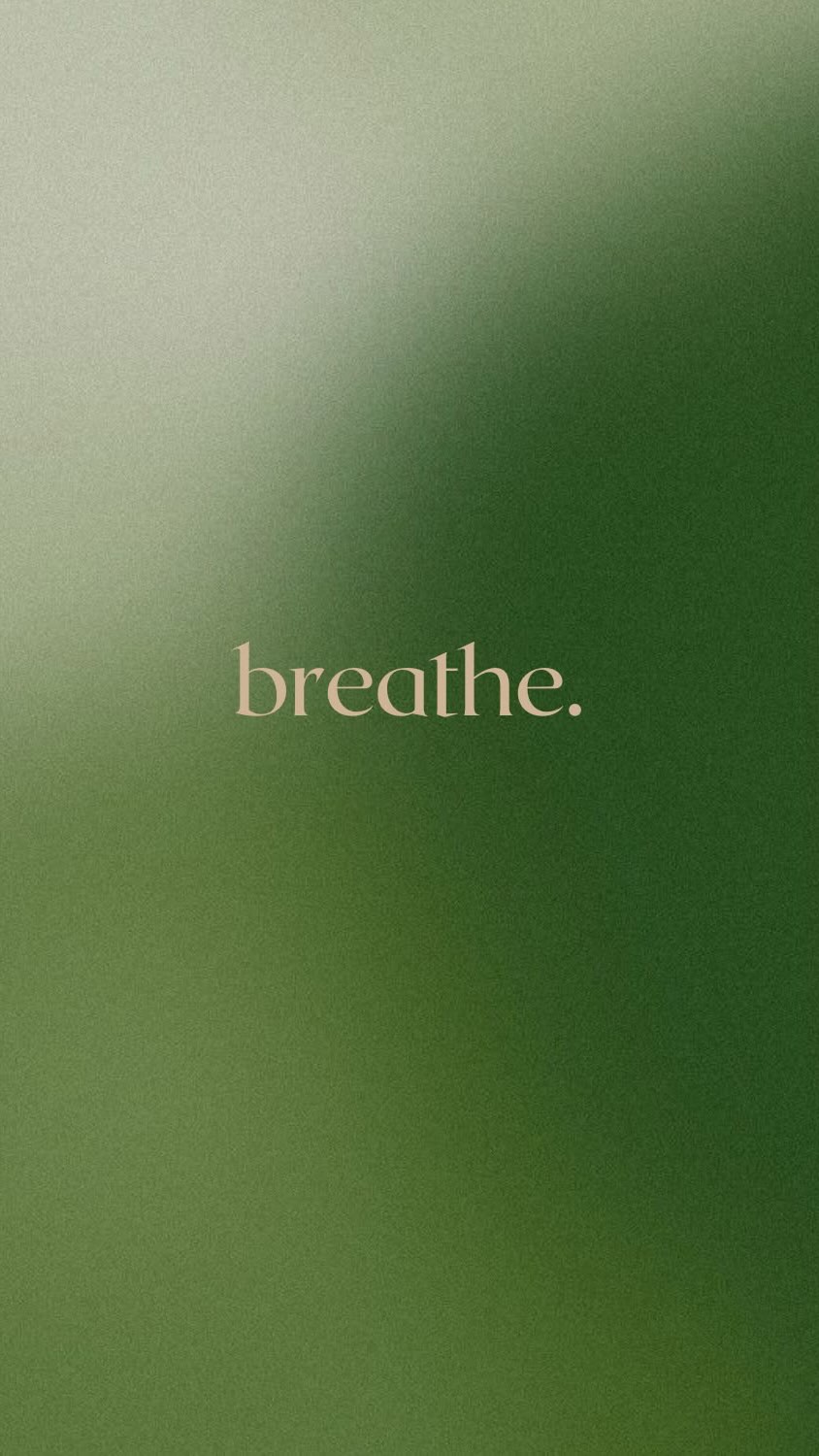 🌬️Breathing properly has a huge impact on muscle coordination for exercise and digestion 🫁!! Take 3 deep diaphragmatic breaths before diving into movement or meals this week and see all the benefits that follow! #guthealth #wellnesswithcourtney #pilates #nourish #rd