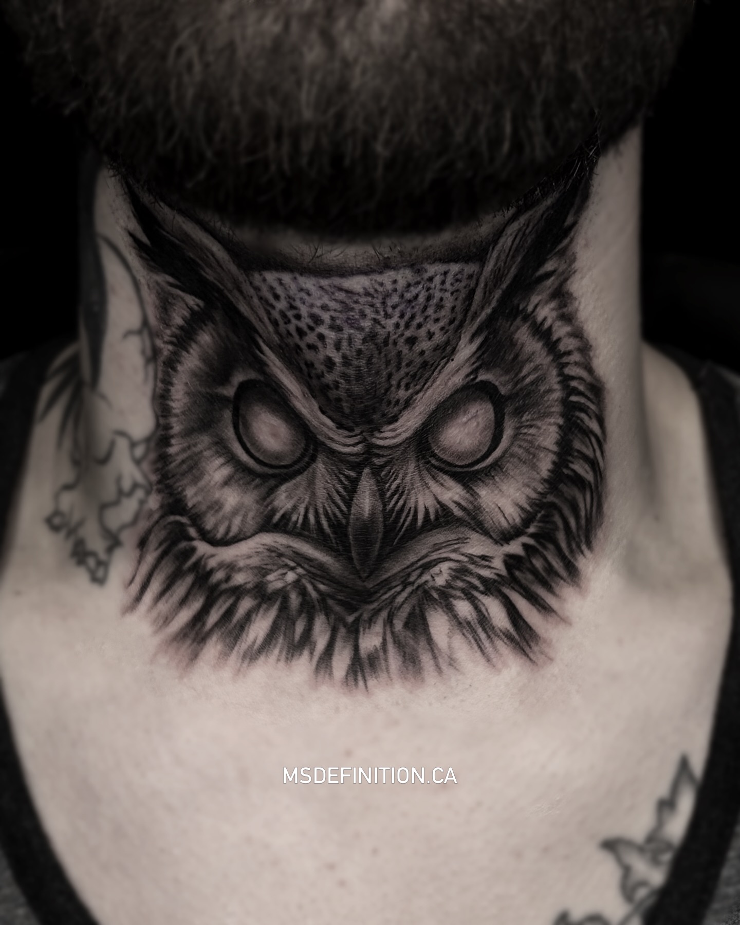 The All Knowing 🦉
In the darkness, he lived a dance with intuition. His inner vision painted landscapes of ancient wisdom. He saw the threads of connection weaving all living things, the whispers of the universe echoing in his soul. A gateway of understanding through the shadows. ✨
•Swipe through to see filtered and unfiltered photos of this tattoo (the filtered photos show what the tattoo looks more like without the left over stencil that I didn’t wipe off 🥲)•
🌹 💀 🌹 💀 🌹
• 💬 DM @tattoosbydefinition 💬
• 📩 Email: tattoosbydefinition@gmail.com
•📍Location & Links in Bio 🔗
👁️ Visit www.MsDefinition.ca for more information ℹ️
🌹 💀 🌹 💀 🌹
#tattoorealism #blackandgreytattoo #owltattoo #ThoroldTattoo #NiagaraTattooArtist