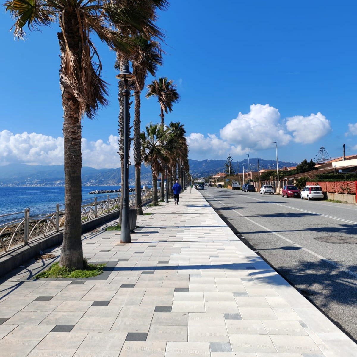 🌞🩵
.
Ph. by @rocaf91
.
#CapoPeloro #VisitCapoPeloro #TorreFaro #Ganzirri #StraitOfMessina #Messina #VisitMessina #DiscoverMessina #Sicily #VisitSicily