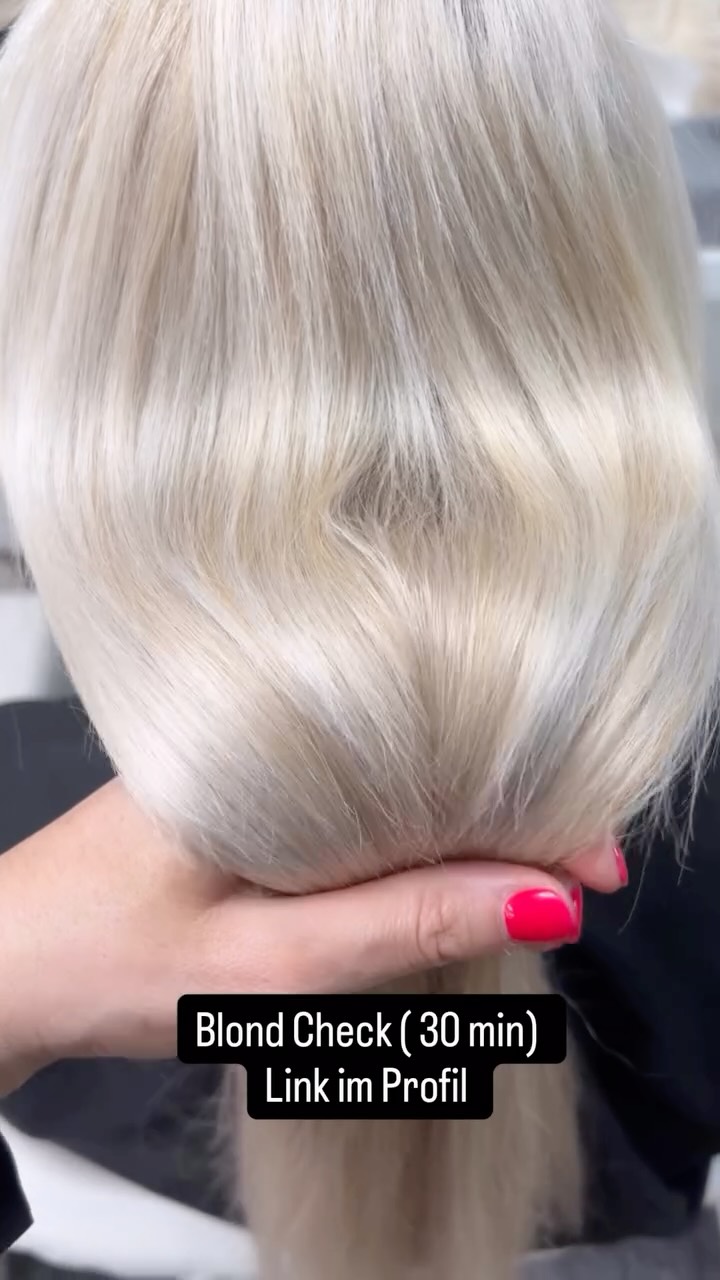 Global Blondierung ✨
Du willst ein Blond, das hell, soft und trotzdem gepflegt wirkt? Dann bist du hier richtig.
✅ Blond Check (30 Min) – 65 CHF
✅ 50% bei Buchung angerechnet
📍 Küsnacht/ZH (Goldküste)
📅 Termine & Pakete: Link im Profil
Kein Termin online frei? → WhatsApp (Wunsch + 2–3 Termine) 🤍
#globalblond #blondschweiz #blondexpert #zuerichhair #kuesnacht zuerichsee coiffeurzuerich haarpflege glossyhair hairtransformation