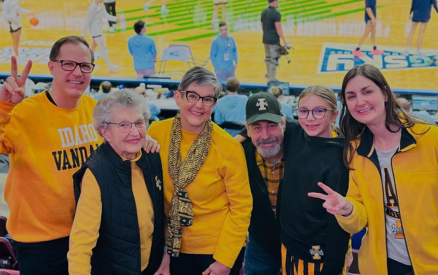 To all the friends and family heading to the Palouse for some quality time with your Mighty Vandal…🖤💛
-
Reservations are now open at Birch & Barley for University of Idaho Spring Family Weekend (April 10 & 11).
-
We’re looking forward to serving the Brave and the Bold all weekend long!
-
Give our host team a call to reserve your table: 509.332.0108
-
Grateful to be a part of your weekend. 🖤💛
#govandals #braveandbold #familyweekend @uidaho @uidahoalumni