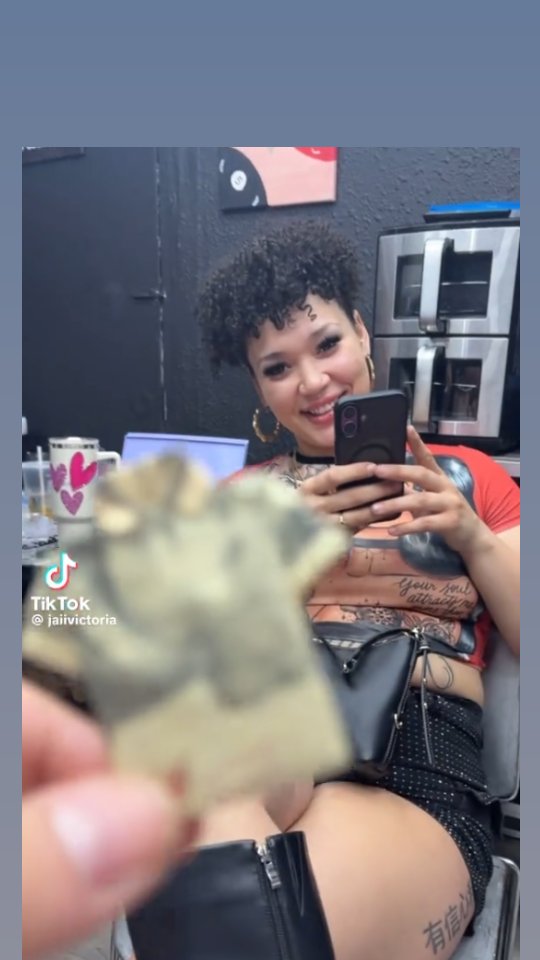 It's a SHIRT‼️ - 🎥: jaiivictoria 💰🔥😂
#oragami #orragamiart #dollarbills