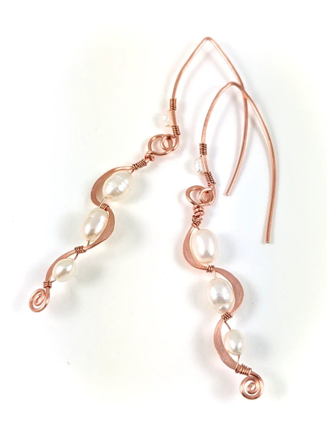 Freshwater Pearl wiggly dangles with copper wire 🧡
