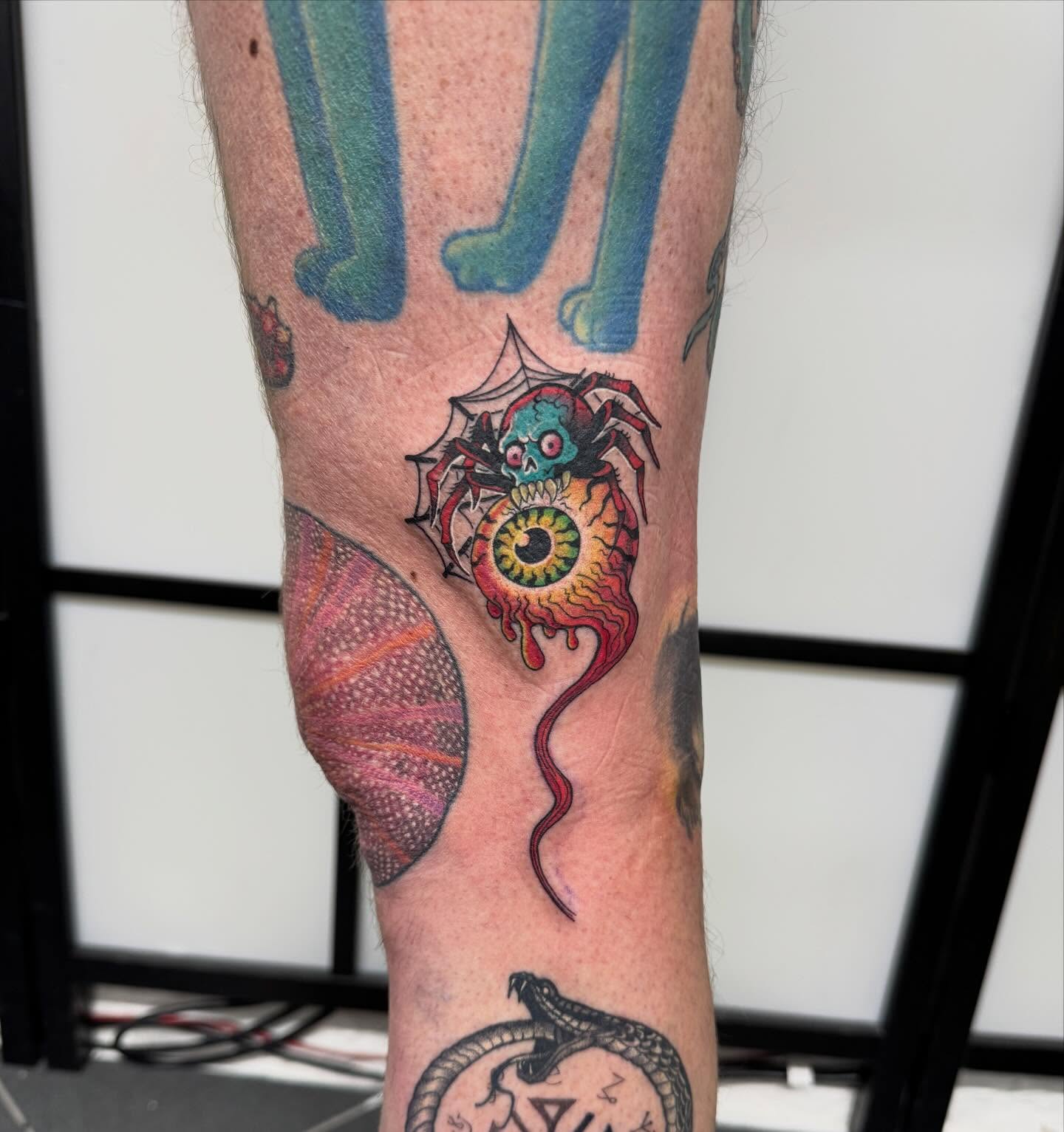 Denkt euch gerne ein Caption aus🥴🥴
Vanessa
.
.
.
.
Www.silvertattoo.de
Wahlenstraße 7, Rgb
#tattoo #colortattoo #regensburg #regensburgcity #regensburgliebe