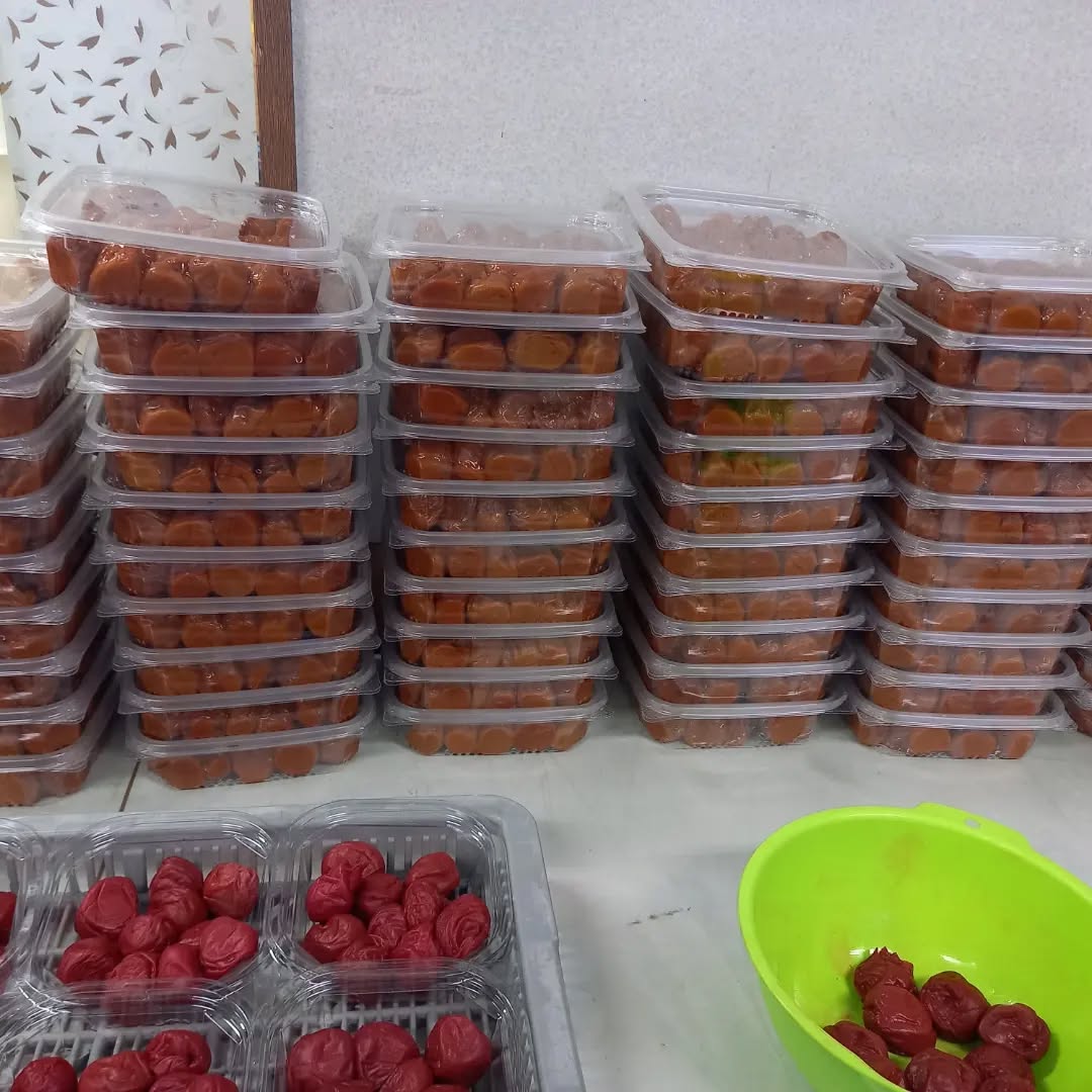 全国にサロンがあるサキナ様からの出品依頼あり。
その準備をする方を紹介します💖
たかこさんの
お父様91才。
お母様87才。
頑張ってくれてます!