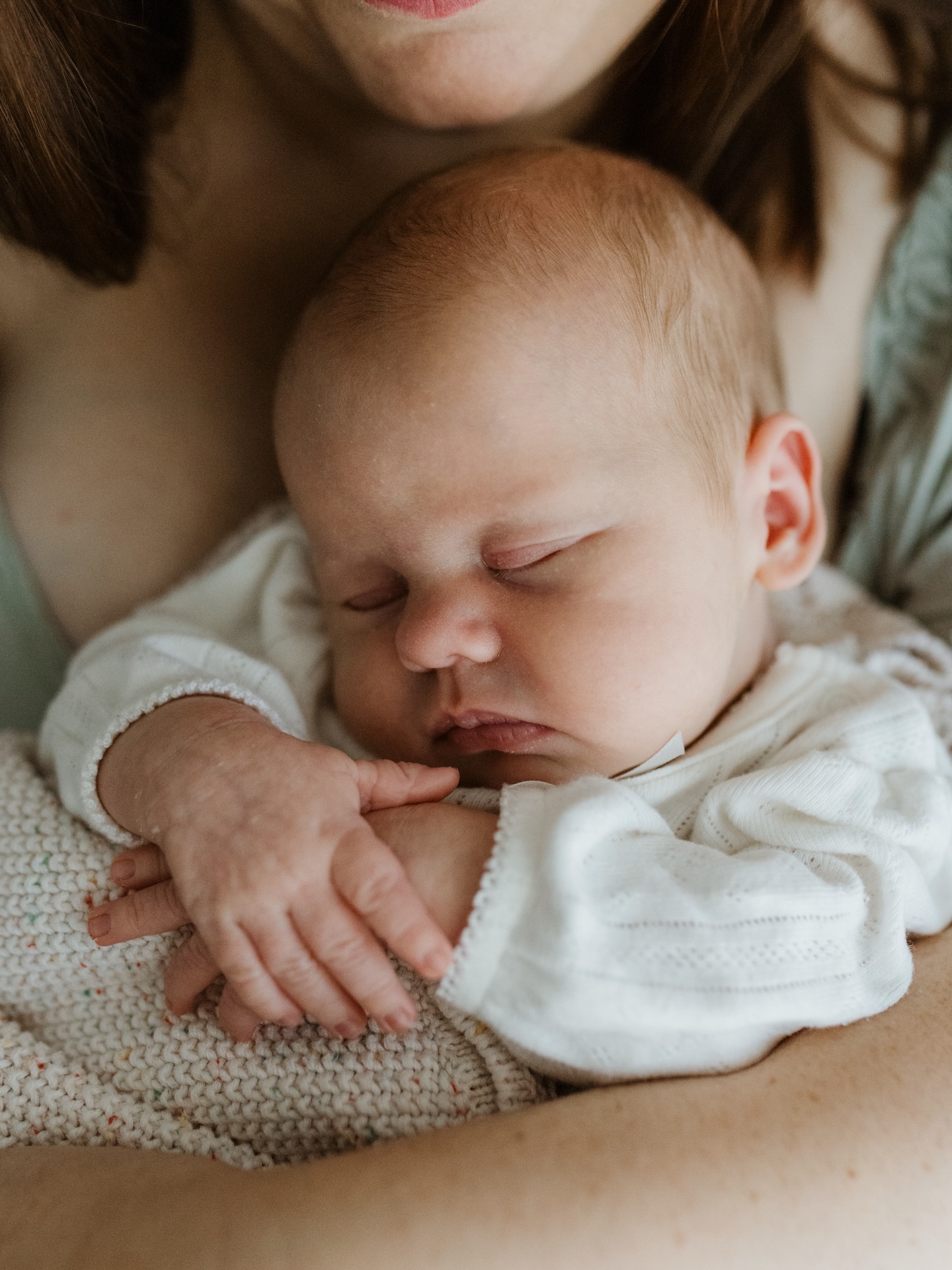 Meet Ivy 🤍
Tiny fingers, sleepy cuddles, and a big sister named Ella who is already completely smitten.
One of the greatest privileges of my job is being invited back again and again to photograph the milestones in a family’s life. Watching families grow, welcoming new babies, and seeing siblings step into their new roles is something I never take for granted.
This beautiful session was also captured in my new studio space. It’s still a work in progress, but moments like this already make it feel exactly how it should… warm, calm, and full of love.