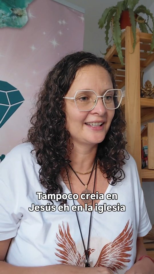 Creer o no creer en Jesús ✨️
La frecuencia cristica habita en tu ser, somos amor infinito encarnado... Jesús vino a mostrarnos que es posible habitarla como seres humanos.
Solo debes abrir tu corazón y reconocela en tu interior ❤️
Gracias @conexion.centro por la nota radial, gracias @andreagaliano21 y @gabrielademilta.
Abrazo
Emi ✨️