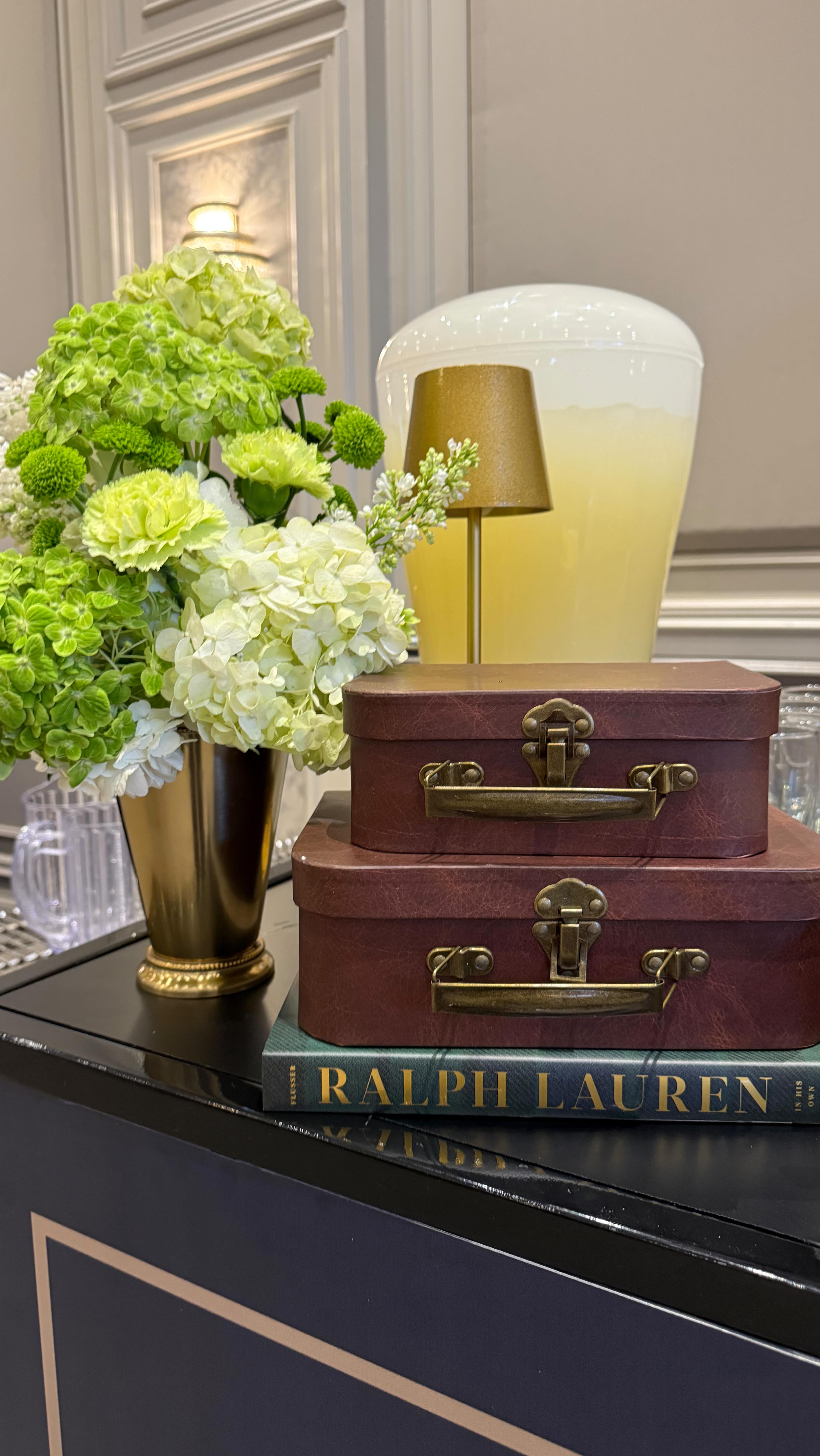 When one of our amazing clients asks for a Ralph Lauren–inspired Mitzvah… we go all out!!!
Planner: @fabfetekayla
Event Design & Graphics: @amandaashleydesigns
Furniture: @divinefurniturerental
Florals: @flowertreasures_
Print: @rentnstyleco
Tableware: @tabletalesinc
Linens: @att_linenrental
Catering: @menchenscatering
Kippah: @luxkippot
Photographer: @cliq_creative
Photo Booth: @retrospectphotobooth
Pack Activation: @stonedxsteph
Games: @allstargamerentalsltd
Music: @wellington.music
Videography: @motiondproductions