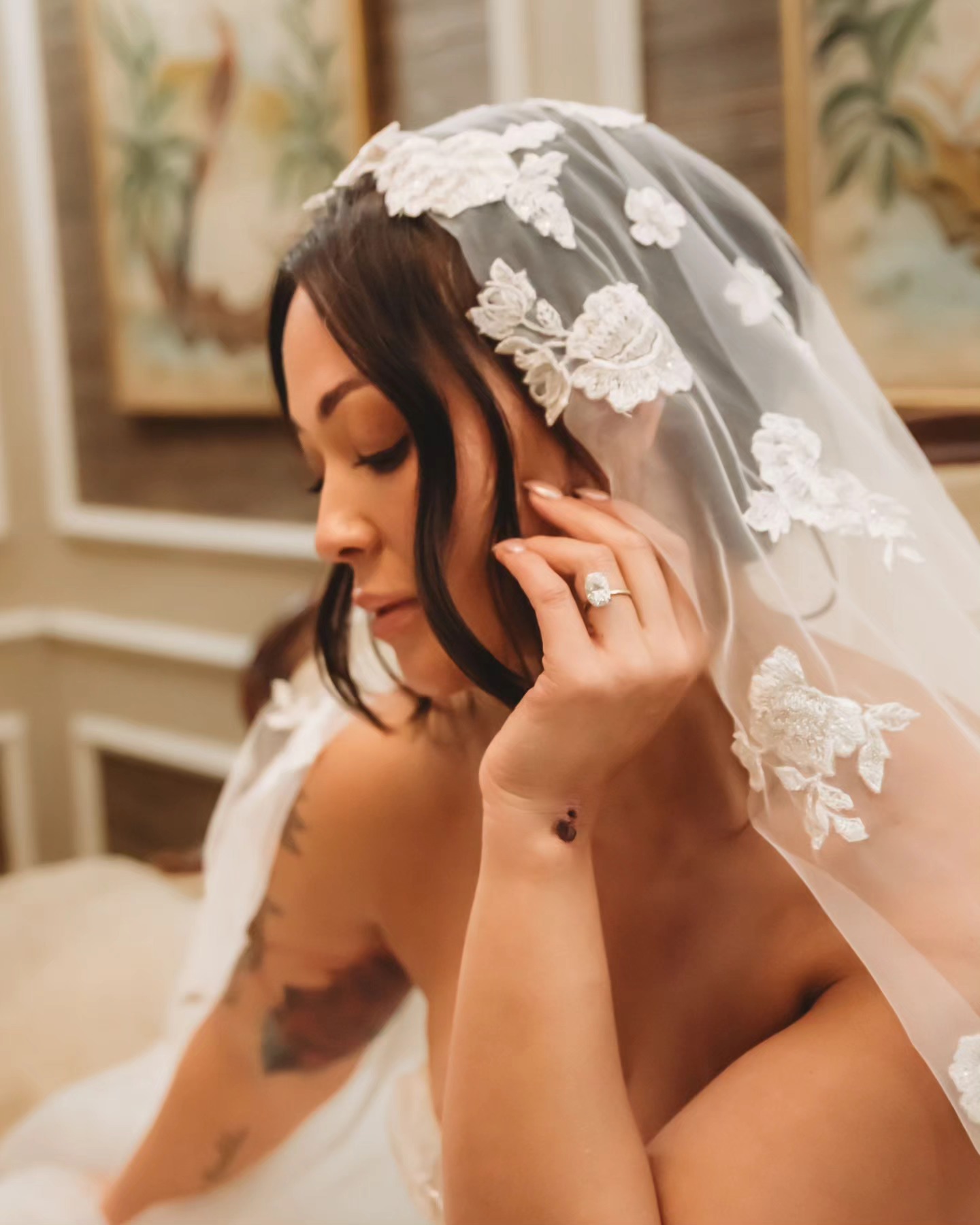 The delicate lace of her veil, the sparkle of the ring — small details that tell a big love story ✨️
Which do you prefer - Color or B&W?
•
•
•
Vendor Tags for Instagram:
Host: @gina.paulson
Planning/Design: @bixbyandpine
Venue: @lakewoldgardens
Rentals: @greatjonesnw
Hair and Makeup: @hollis_king with @westcoastmakeupandhair
Dress: @dahlcollection
Models: @holliskingpdx
#weddingphotographer #weddingday #capturethesemoments #radlovestories #allthemrealfeels #details #grahamphotographer #tacomaphotographer #santanaphotographyllc