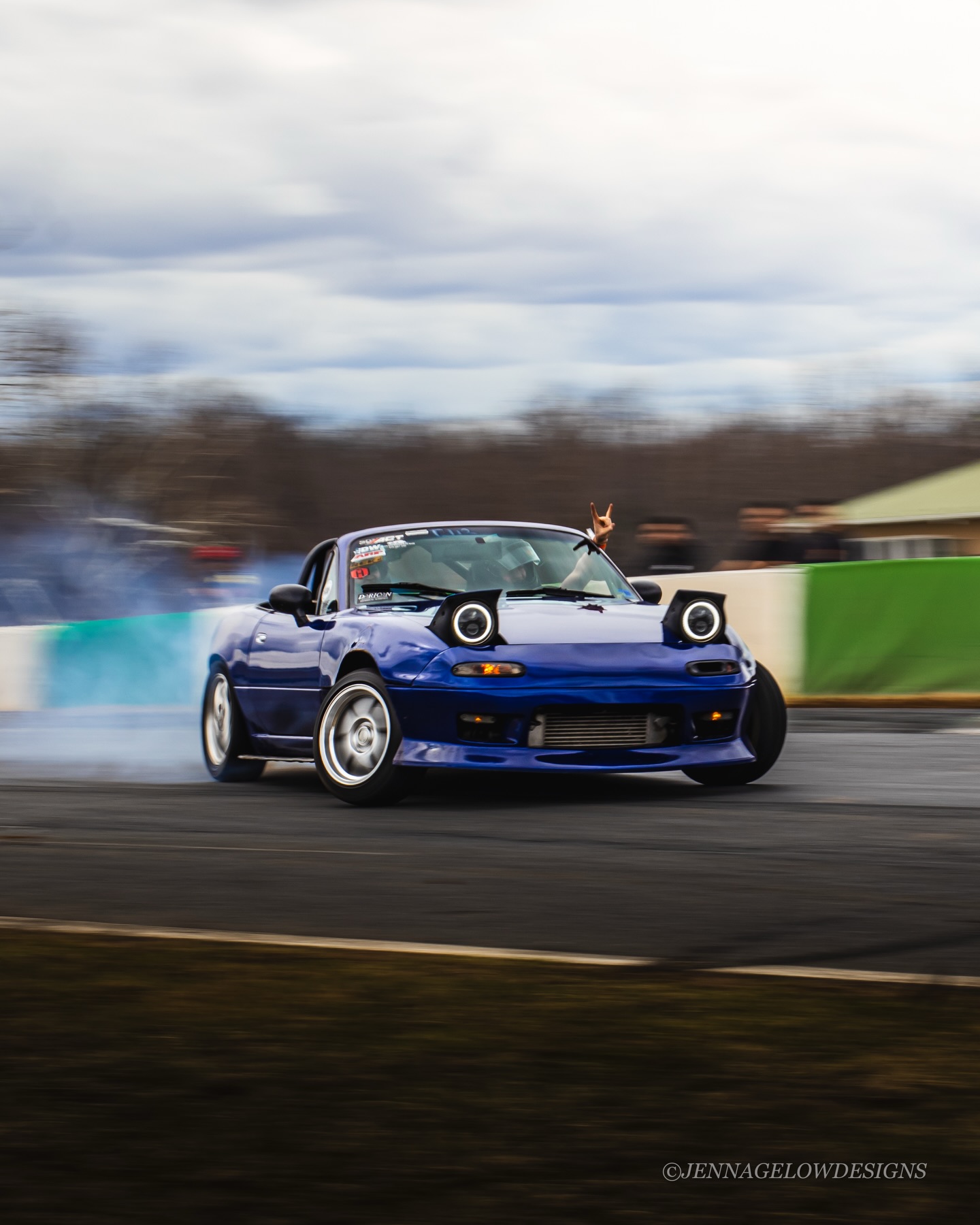 ๐ค such a photogenic lil Miataaaa
๐ @driftnirvana โ Summit Point, WV
#drift #miata #driftphotography #motorsportsphotography #driftcar