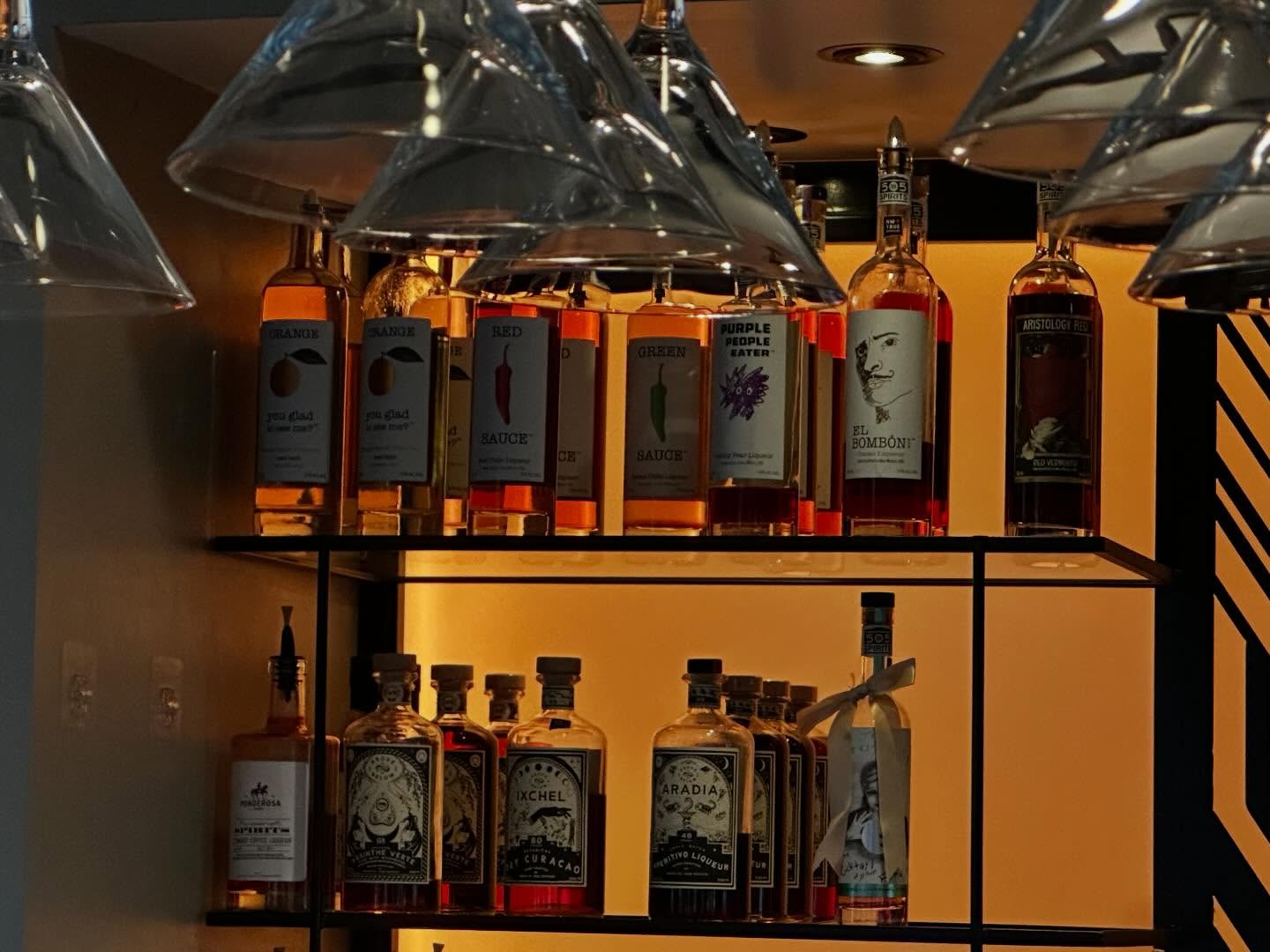 Stop by the awesome Momo Lounge at Monterey Motel on central in Abq and enjoy a cocktail made with 505 Spirits!
@montereymotel_abq
#abqars #abqtodo #distillery #nmlife #albuquerquefoodies