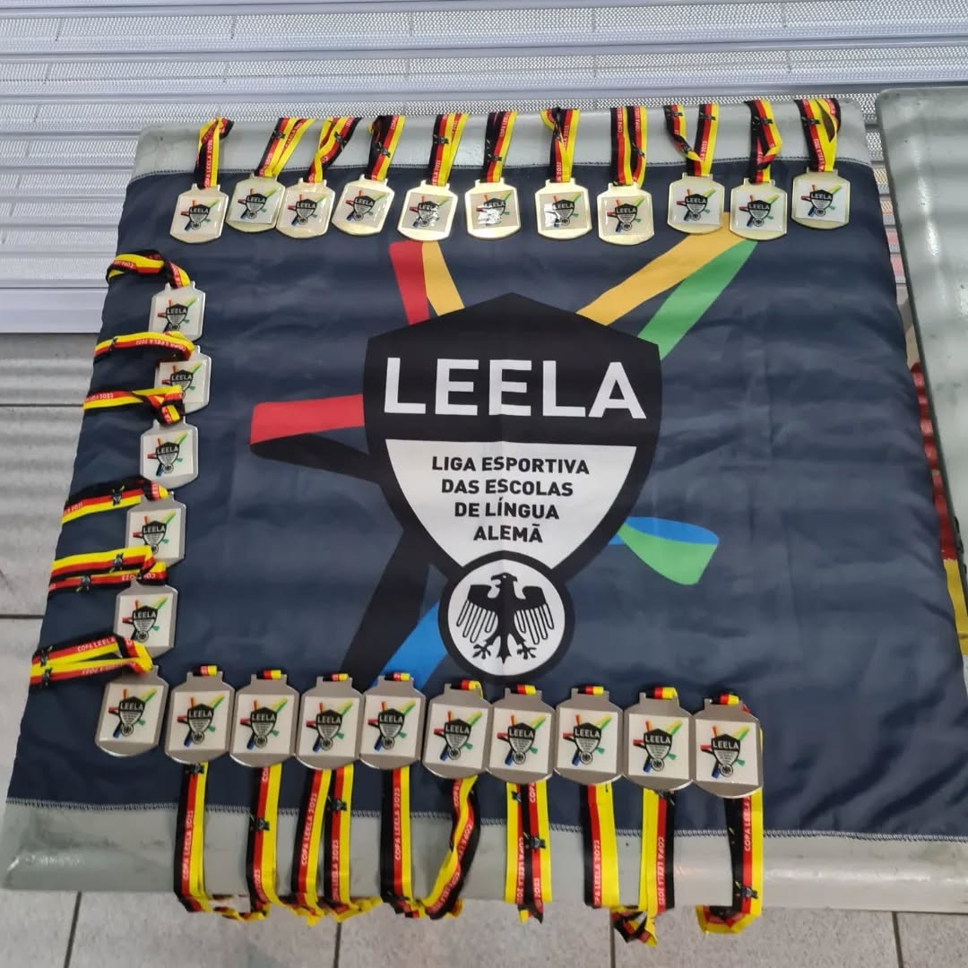 E o #TBT de hoje vai para as incríveis competições LEELA e Jurassic! 🏆🇩🇪🦖
Vamos relembrar alguns momentos emocionantes e a adrenalina que compartilhamos durante o ano passado.
Em breve mais uma temporada cheia de desafios, superações e conquistas! 🚀
#ludo #esporte #torneio