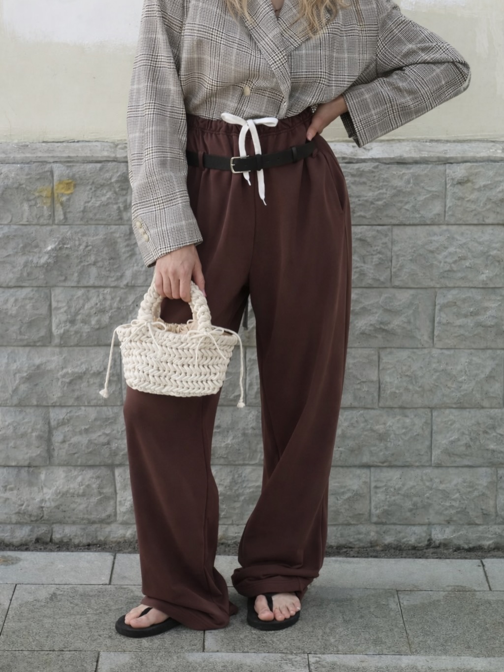 como bag🤍
realizzata a mano in cotone/lycra, con una lavorazione morbida ma resistente.
all’interno è presente un sacchettino in cotone, perfetto per chiuderla e tenere tutto al sicuro ✨
compatta, leggera e facile da abbinare.
disponibile in diverse colorazioni 🌿