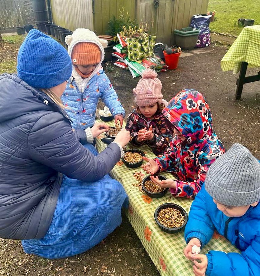 Making fat and seed bird feeders and Mothers Day gifts…
#montessoriactivities #montessoriwestmalling #montessorikent