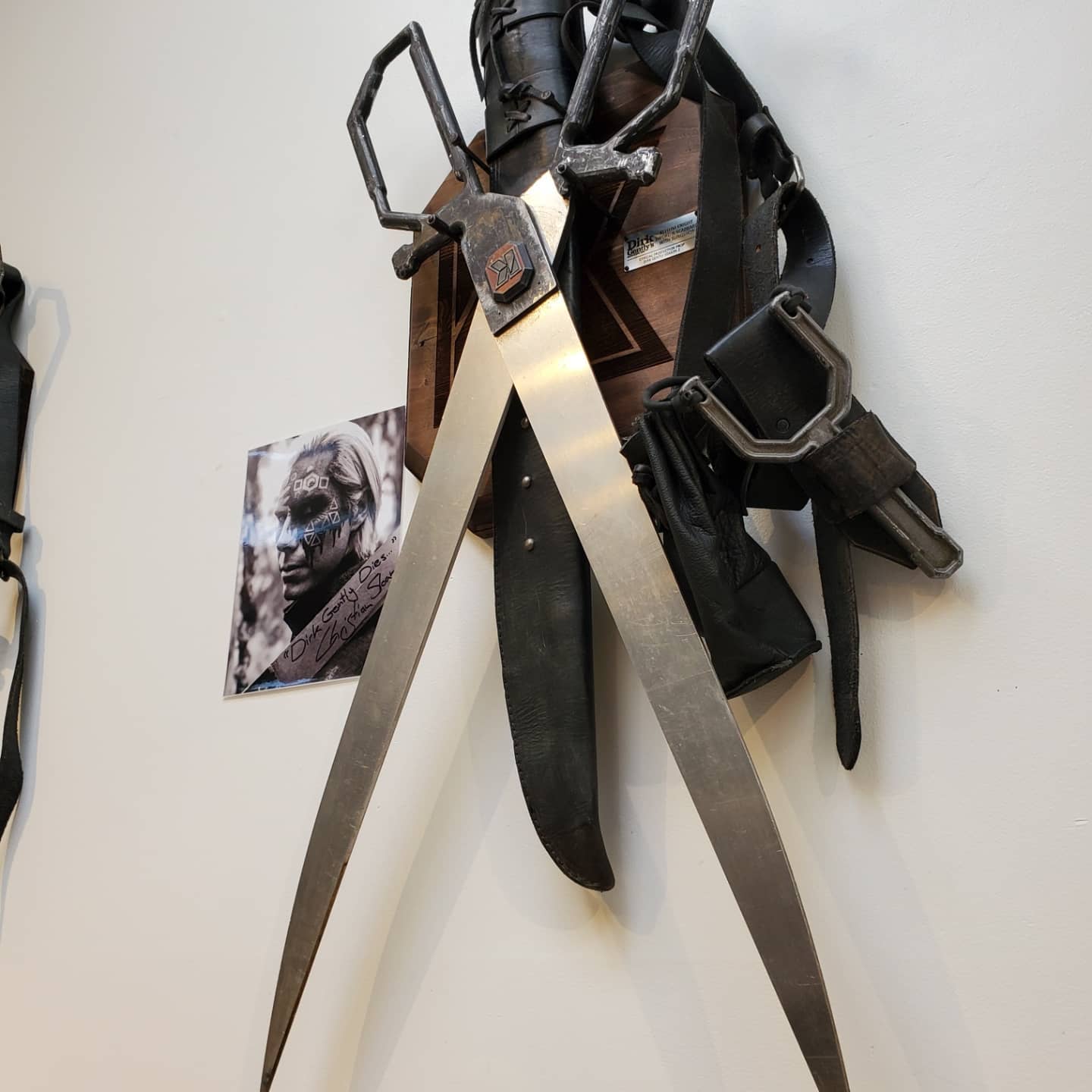 Dirk Gently, Kellum Knights Sword Scabbard & Slingshot. Official production props used by Lord BadEvil himself, @christiansloan
This display can be yours thanks to the work of @captaingauthier with all proceeds going to Indian Residential School Survivors Society www.irsss.ca bids can be placed on his page until Aug 9th.
Some of the tech we used to build this piece: #waterjet aluminum sword, #cnc and #co2laser for the wood backing, #3D printed slingshot and badges.
Lots of work from many awesome people went into this piece. Visit captaingauthiers page for all the details.