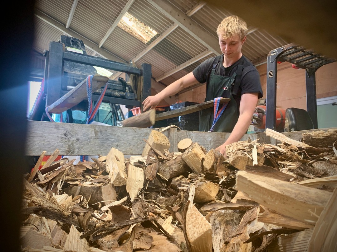 Even though it's starting to feel like summer, the evenings are still dropping to a chilly 6°C. We're still cutting, drying and delivering logs across the county. We've even had visitors take logs home with them! Order from www.pembrokeshirelogs.co.uk