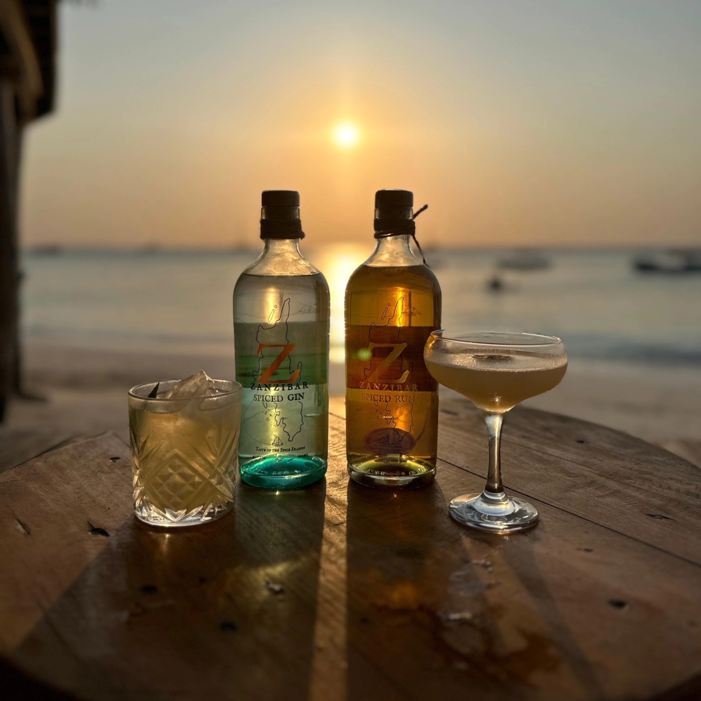 Sunset views @mamamiazanzibar ☀️
What a beautiful location, delicious food, and yes - you can get yourself a Zanzibar Spiced Rum or Gin right here 🍹
The taste of the spice islands, and the views of the spice islands 🏝️♥️
#tasteofthespiceislands #zanzibar #zanzibargin #zanzibarrum #nungwi #sunset #spiceislands