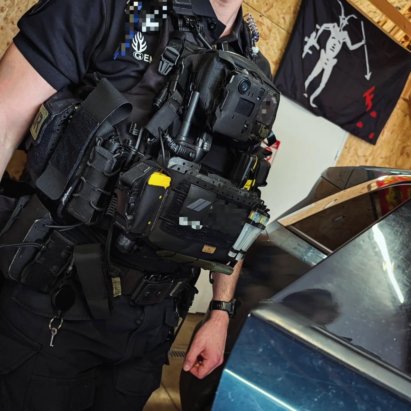 Set up 🇨🇵
Orion Evo
Admin zip
Poche caméra
Ifak vertical
Poche omnivore
Poche omnivore rigide
Poche LBD
Bison knife