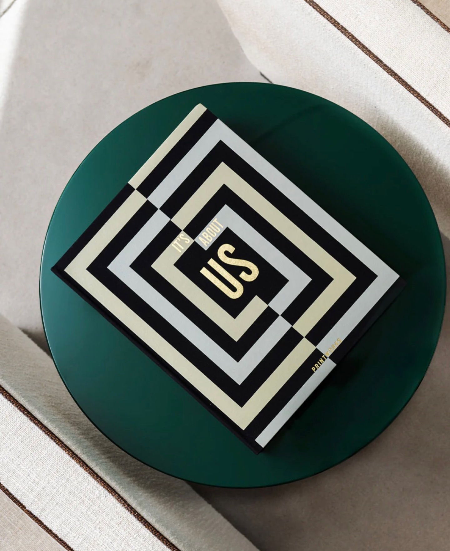 Entdeckt unsere große Auswahl an tollen Coffeetable Fotoalben 🤍 für ganz besondere Momente die unbedingt festgehalten werden müssen 🌟🍀