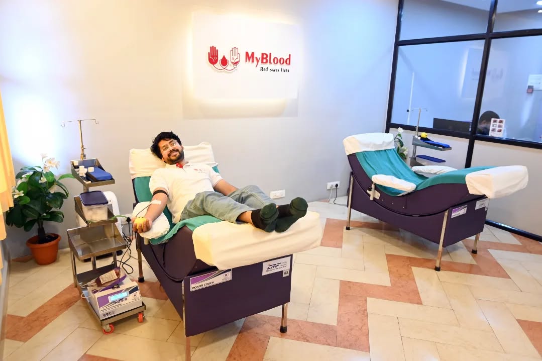 Shivaraj Chavan's blood donation reflects true compassion and humanity. His thoughtful act helps ensure that patients receive vital support at crucial moments. By stepping forward with such kindness, he inspires many others to contribute and make a meaningful, life-saving impact.
.
.
.
#maheshfoundation#bloodbank#belagavi #karnataka#india