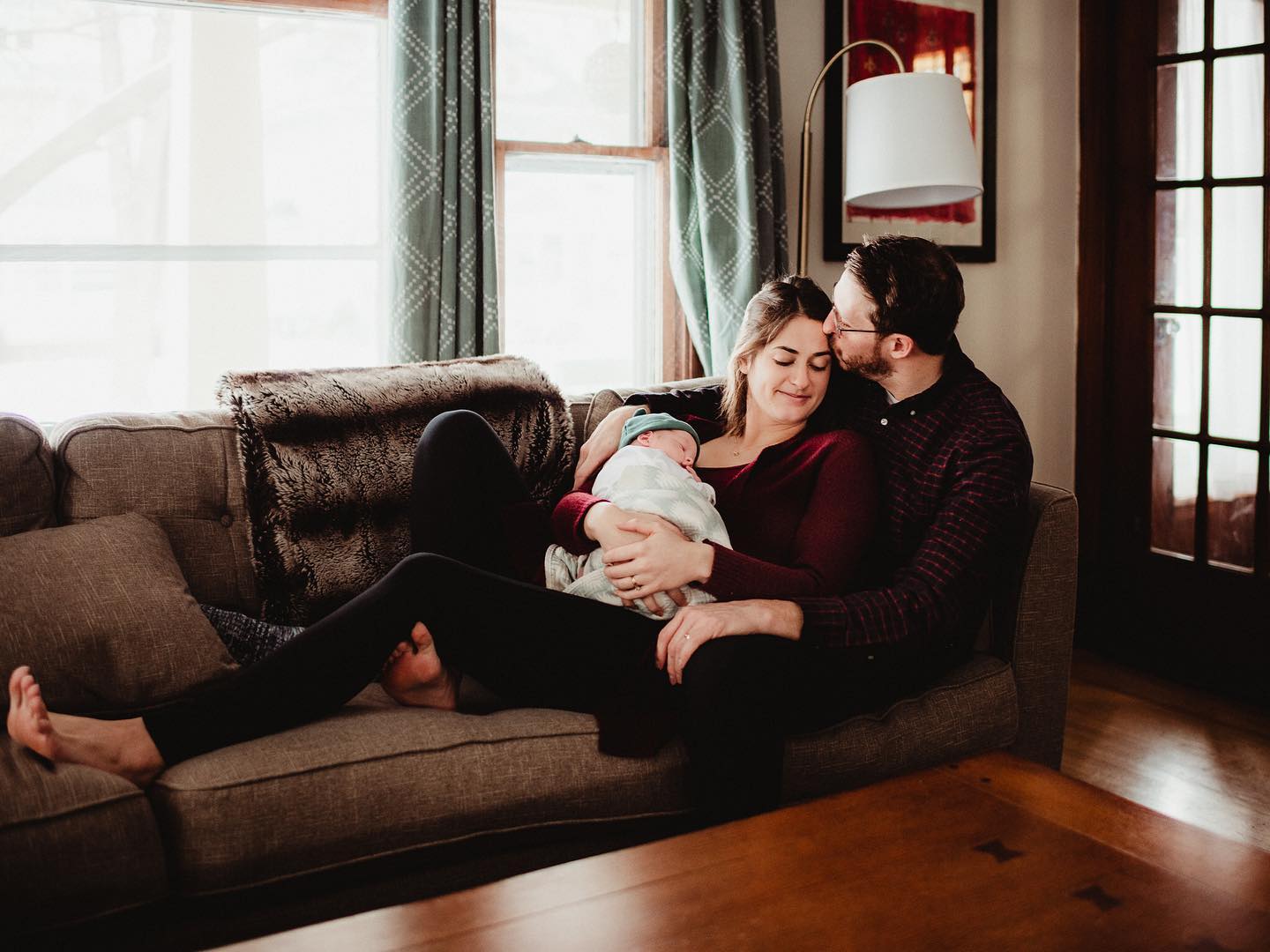 So great to meet this beautiful family this morning! Perfect winters day to be snuggled up inside with your new baby! #rochesternyphotographer #rochesternyfamilyphotographer #inhomesession #newbornsession #lifestylephotography #love