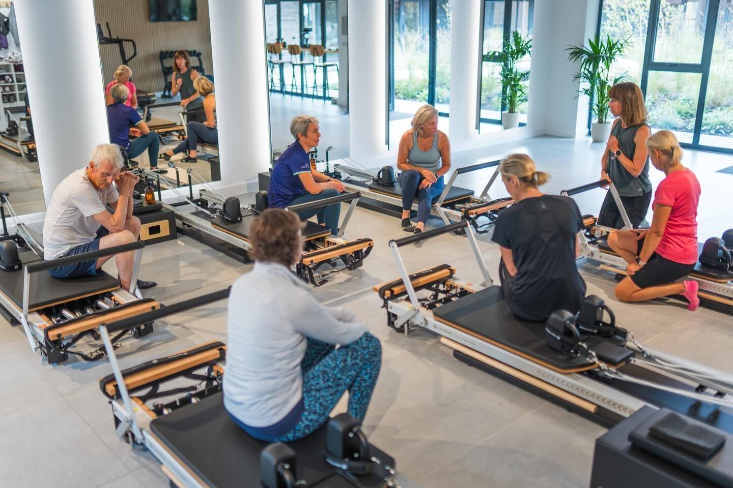 🤗 Just starting out with Reformer Pilates? Our STOTT Pilates instructors are here to support you every step of the way!
We’ll help you:
🙌 Feel confident with the equipment and its capabilities to both support and challenge
🤓 Gain an understanding of Pilates principles and biomechanics that can improve your day to day movement
🥰 Connect with your body - listen, learn and adjust to take care of any areas that need some TLC
💪 Build strength, improve mobility and enjoy some feel good movement in a friendly and welcoming setting!
Our next Introductory workshop and 6 week Foundations course are now available to book - both sold out last time so be quick! 👀
Link in stories to secure your spot. We hope to see you soon! ☺️
#reformerpilates #shrewsbury #pilatesstudio #reformerpilatesstudio
