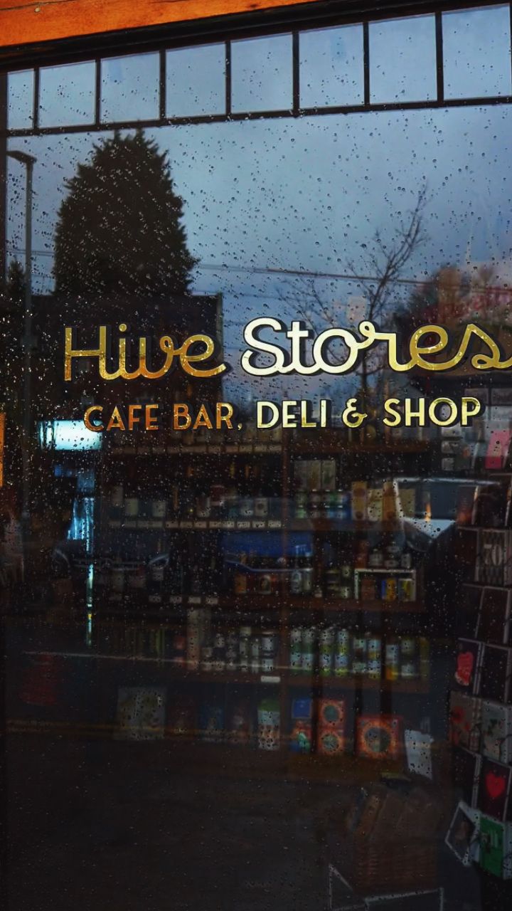 Cosy coffee shop corners
☺️
Thursdays 9am-9pm
Friday 9am-10pm
Saturday 9am-10pm
Sunday 9am-8pm
#coffeeshop #altrincham #manchestercoffee #coffeeshopcorners #manchesterfoodie