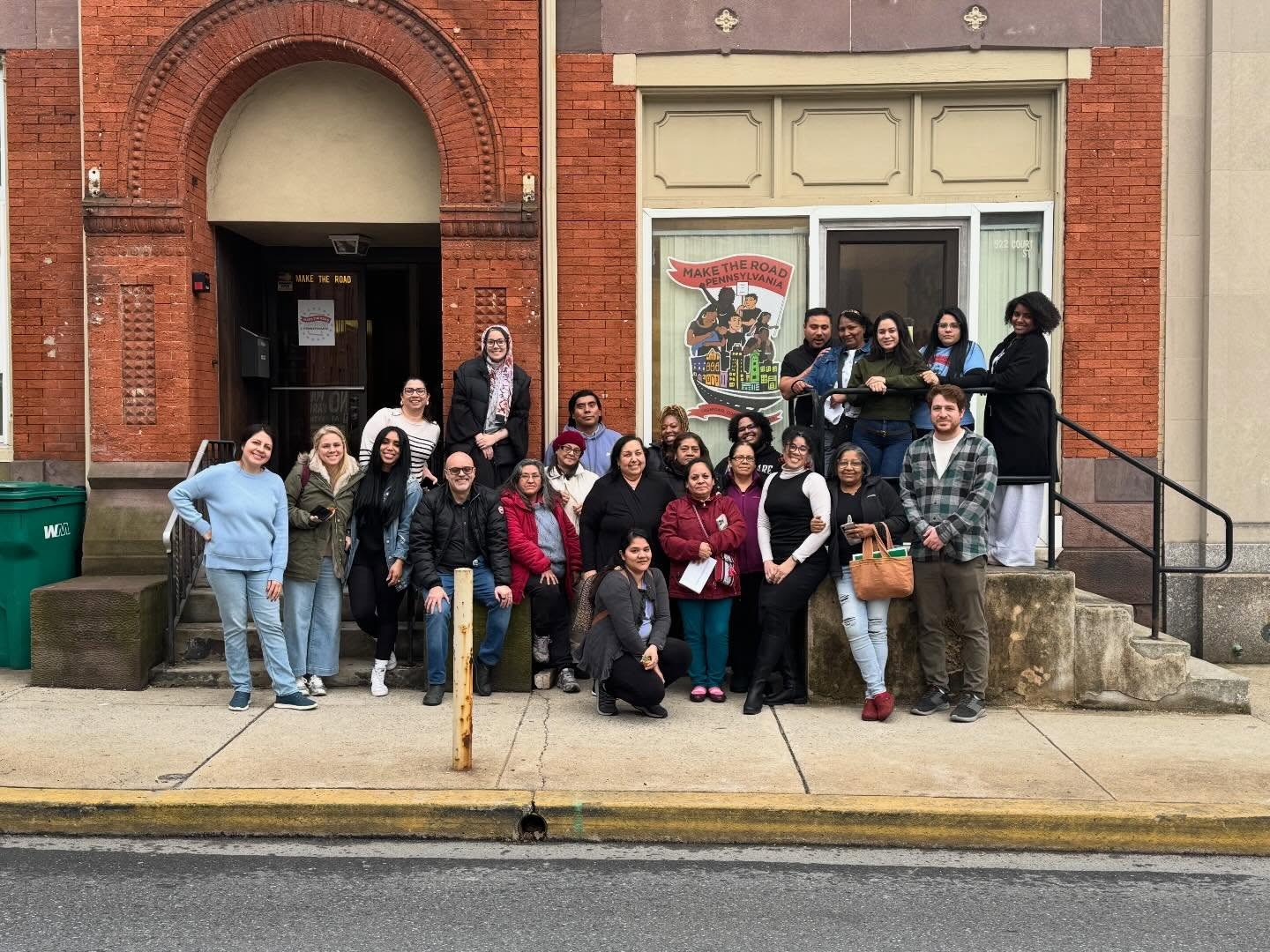 (español abajo) Last weekend, we held a beautiful retreat of community leaders at Make the Road Pennsylvania. It was a space to reflect, strengthen our leadership and continue building together a fairer, united community full of opportunities for all.
Every conversation, every idea and every commitment that arose today reminds us that when the community is organized, change is possible.
We continue to move forward with purpose, leadership and love for our people.
ESPAÑOL: El fin de semana pasado, celebramos un hermoso retiro de líderes comunitarios en Make the Road Pennsylvania. Fue un espacio para reflexionar, fortalecer nuestro liderazgo y seguir construyendo juntos una comunidad más justa, unida y llena de oportunidades para todos.
Cada conversación, cada idea y cada compromiso que surgió hoy nos recuerda que cuando la comunidad se organiza, el cambio es posible.
Seguimos avanzando con propósito, liderazgo y amor por nuestra gente.
#pensilvania #pennsylvania #CommunityLeadership #OrganizingForChange #LiderazgoComunitario