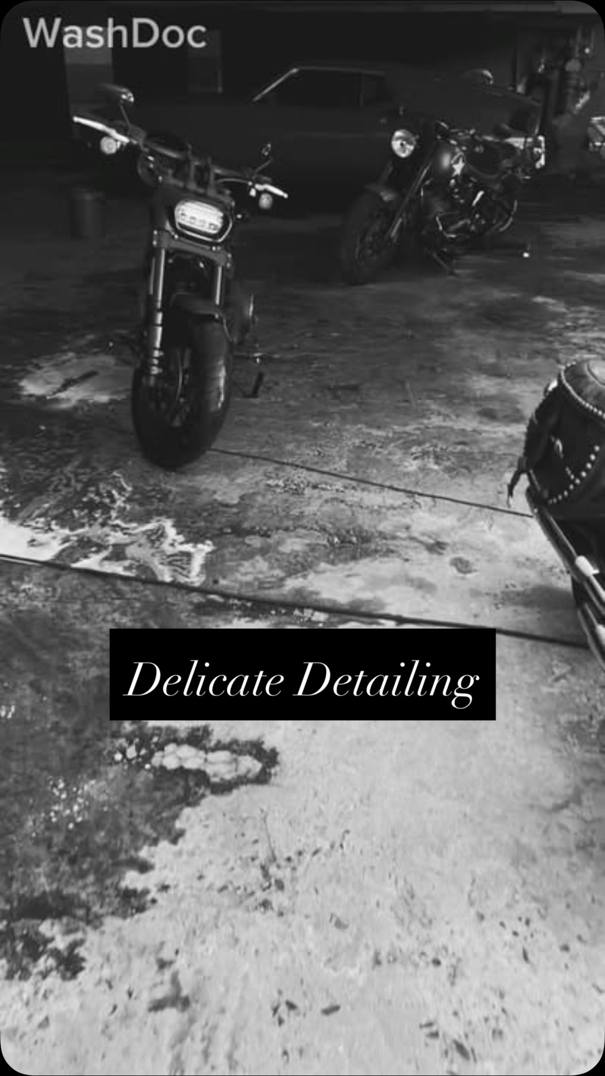 Three Harley-Davidsons, one WashDoc touch. Detailed and dialed in—nothing but respect for the classics.
#HarleyDavidson #MotorcycleDetailing #BikeDetailing #WashDoc #CapeTownDetailing #MotorcycleCare #DetailersOfInstagram #BikeLife #CruiserCulture #ClassicBikes #ShineAndRide #CustomDetailing #TwoWheelsClean