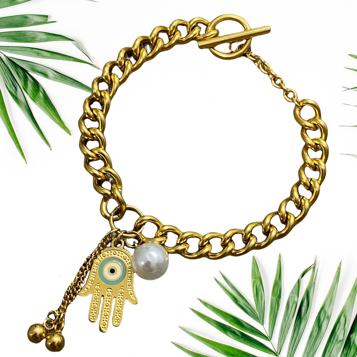 Alcala - 0086 Pulsera de eslabones de acero inoxidable con colgantes.
.
.
#cute
#gokusshopusa #banglepulseras #stainlesssteel #luxurylifestyle #luxuryfashion #luxuryaccessories #giftideas #fashionitems #bracelets #stainlesssteel #summerfashion #shoponline #handmadewithlove
#joyasaceroinoxidable
#laminadoenplata #orlandoflorida #coralspringfl
#joyas