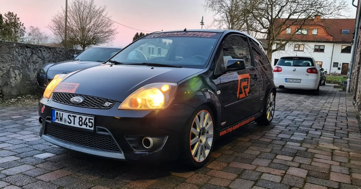 2022 Tourist drive season has finally started!
Our Fiesta ST hit the track during the weekend, Rafael from Mexico has been our first customer of the year and we can't wait to have you here too!
Contact us for more info about our cars and prices or check on our website!
.
.
.
#ringspeedmotorsport #nurburgring #touristenfahrten #ringtool #nring #nordschleife #tracktool #fiesta #fiestast #racecar #racing #motorsport #sportscar #trackday #racetrack #cargram #carporn #fordfiesta #ford #fun