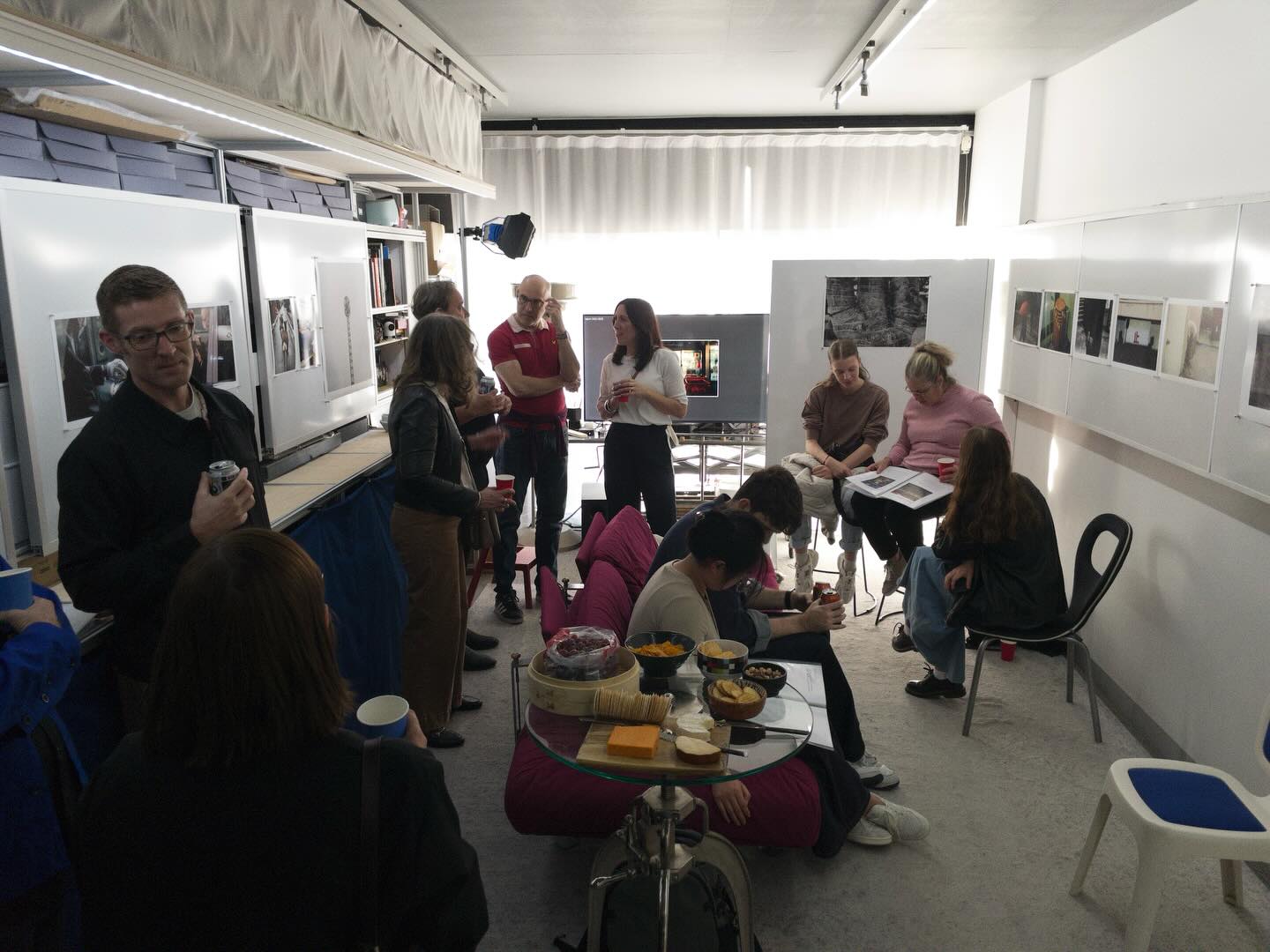 #artistsreception last night for the launch of #japan photos by Australians selection by Japanese. Open to the public 1-5pm Thursday to Sunday until 15 April. In #docklands pop in and #seetheprints !
