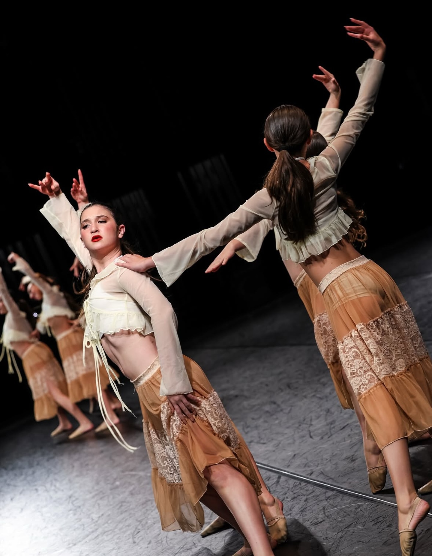 Having so much fun at @halloffamedance ⭐️ @esenvisuals