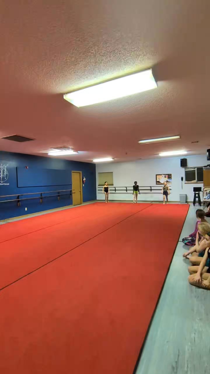 New skills UNLOCKED! 🗝️ Congratulations to Gabriella, Kennedi, and Allison on achieving their aerial cartwheel! 💙❤️💙❤️ #theCCDcollaboration #CCDlove