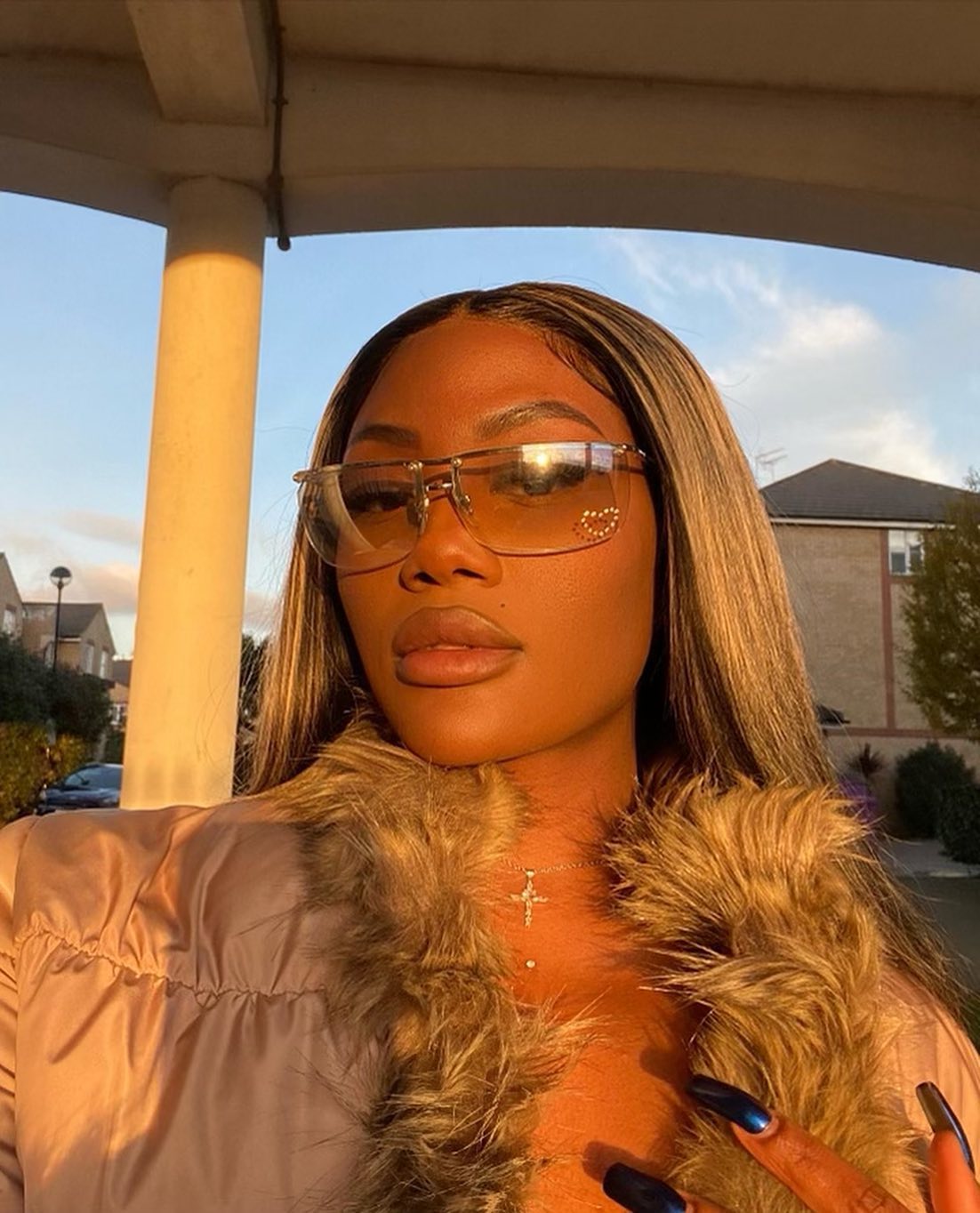 RICH YOUNG HUNTYYYY VIBES🥵🥵🥵🥵🥵
I don’t even know which look I prefer?
Slick and straight or wavy 👅
@omgtiffanie killing the Oreo unit provided and installed by THP🔌
BIG MOOD🥵❤️
PLUGIN
🔌
————————————————————————————————————————————————————————————————————————————————————————————————————————————————————————
#londonhairstylist #hairextensionsuk #frontalinstall #explore