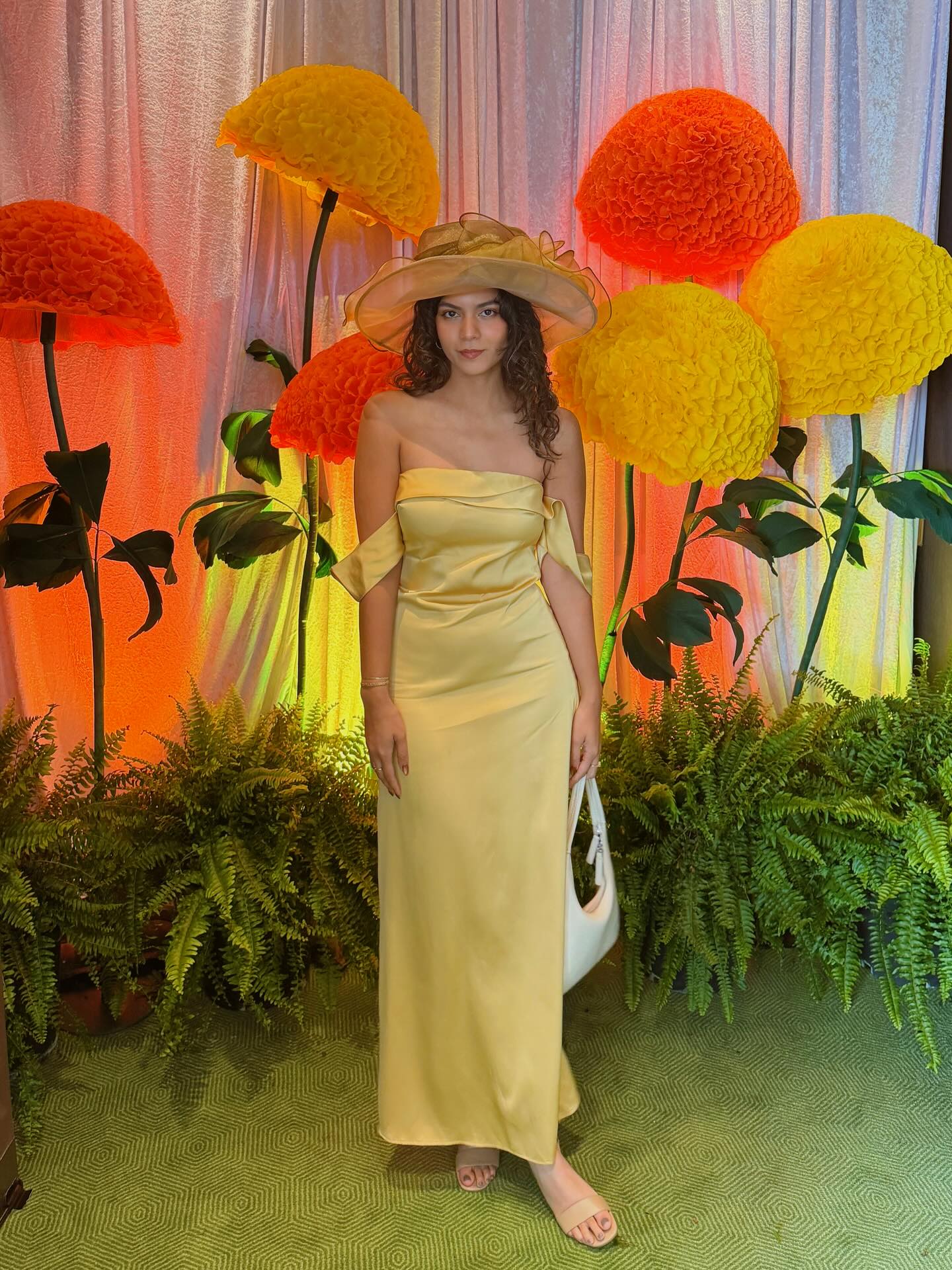 Floritas for @flemingtonvrc
Creating these marigolds for the autumn carnival was truly a dream. It was a challenge I was so excited to take on, and honestly I’m obsessed with the result! ✨🌼
Such an amazing client as well — they were kind enough to give me tickets so I could experience the event firsthand. I had the most wonderful day, and after stalking people’s reactions throughout the event, I can confidently say the flowers were such a beautiful touch!
#giantflowers #giantmarigold #giantcrepepaperflowers #floritastudio #melbourneevents