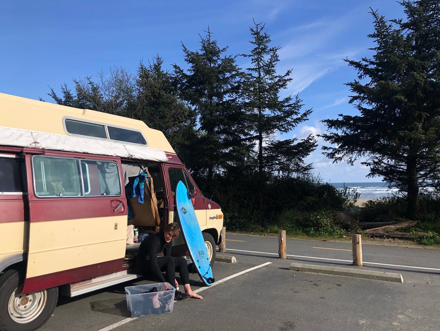 Despite a pooched out battery in Revelstoke, almost running out of gas in Nakusp, a broken sink in 100 mile house, a leaking roof in Vancouver, a snapped bed in Victoria and a stolen bike the next morning…
We made it to Tofino