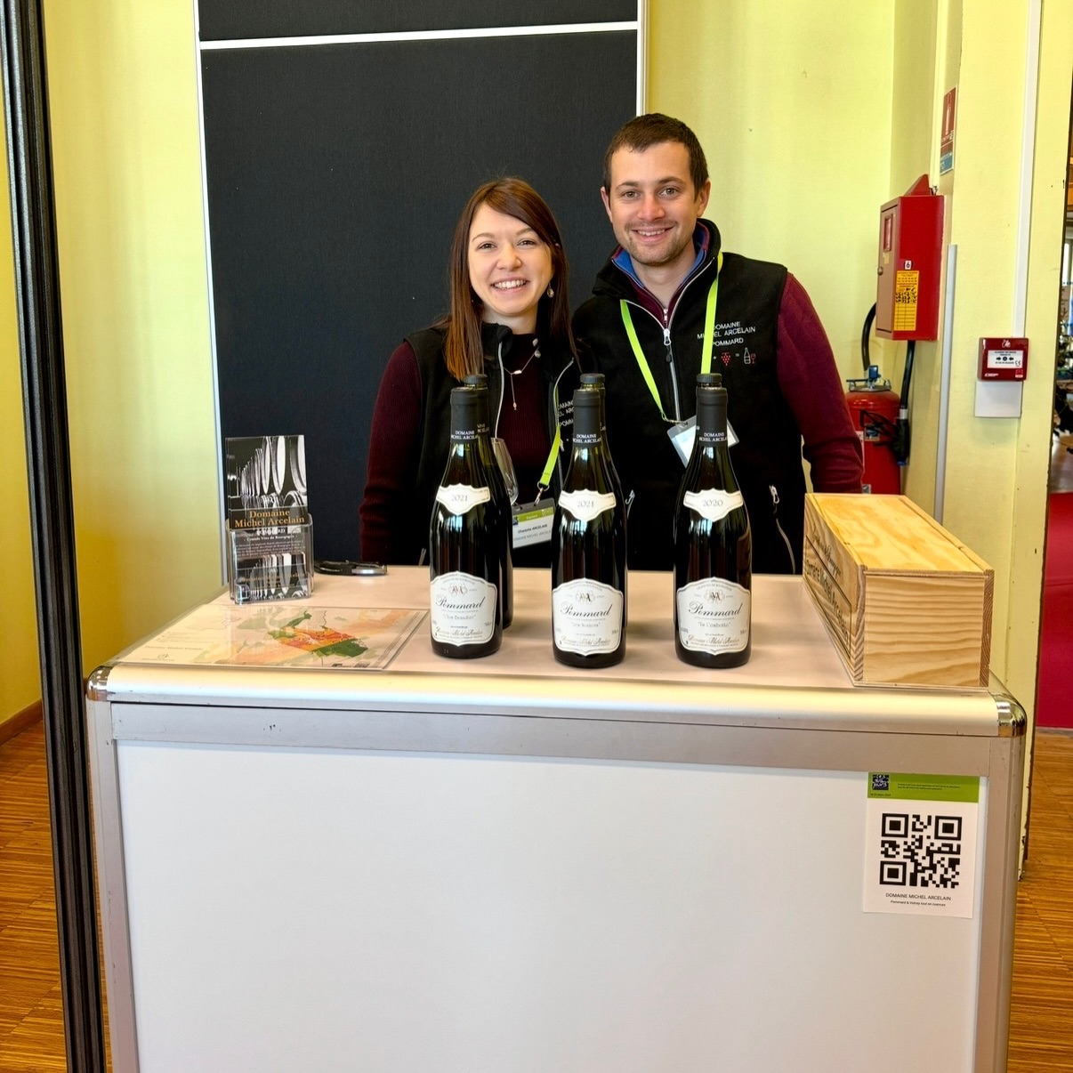 Vendredi, nous serons présents aux Grands Jours de Bourgogne au Palais des Congrès de Beaune 🍷
Un rendez-vous incontournable organisé tous les deux ans exclusivement réservé aux professionnels pour échanger et faire découvrir nos vins🍷
Si vous êtes présents au salon, venez nous rencontrer au pavillon « Pommard & Volnay tout en nuances » et échanger autour de nos cuvées !! 🍇
Nous serons ravis de partager ce moment avec vous.
À très vite à Beaune !
#grandsjoursdebourgogne #bourgognewines #pommard #beaune #winetasting