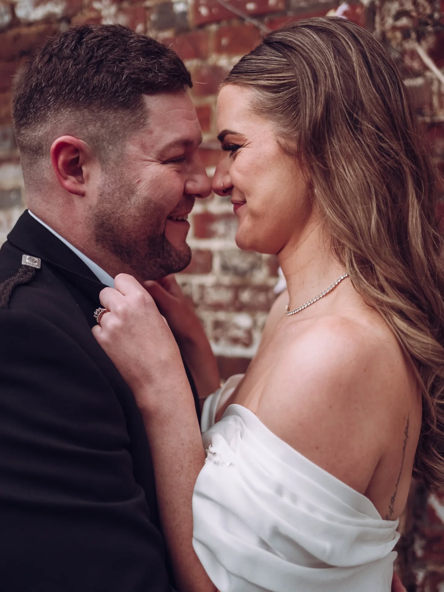 The One Where Kirstin Marries Lewis #tbt
@kiki.wilson_ @pimmstimms
Venue // @theorangerymaidstone
MAU // @themakeupandhairbar