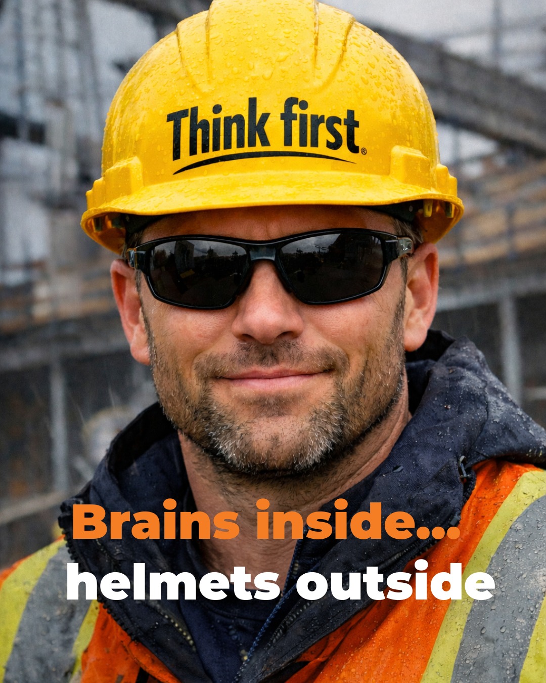 Rain? No problem — the head stays dry. 🪖☔
A hard hat might seem simple, but it’s a cornerstone of safety. It reminds us that thinking ahead and preparing for every situation keeps workers protected — whatever the weather.
