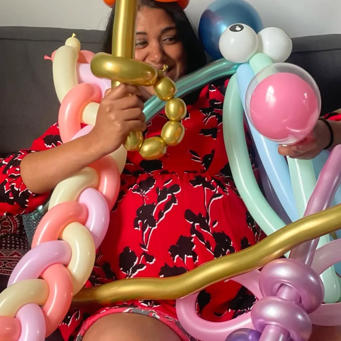 When you can have all the balloons!
.
#facepaint #facepainting #balloonmodelling #balloonart #balloons #artycatfaces #birthday #birthdaygirl #40thbday #entertainment #entertainer #bday #london #londonfun #partytime #colour #balloons #balloonmodeller #balloonslondon #balloonmodellinglondon