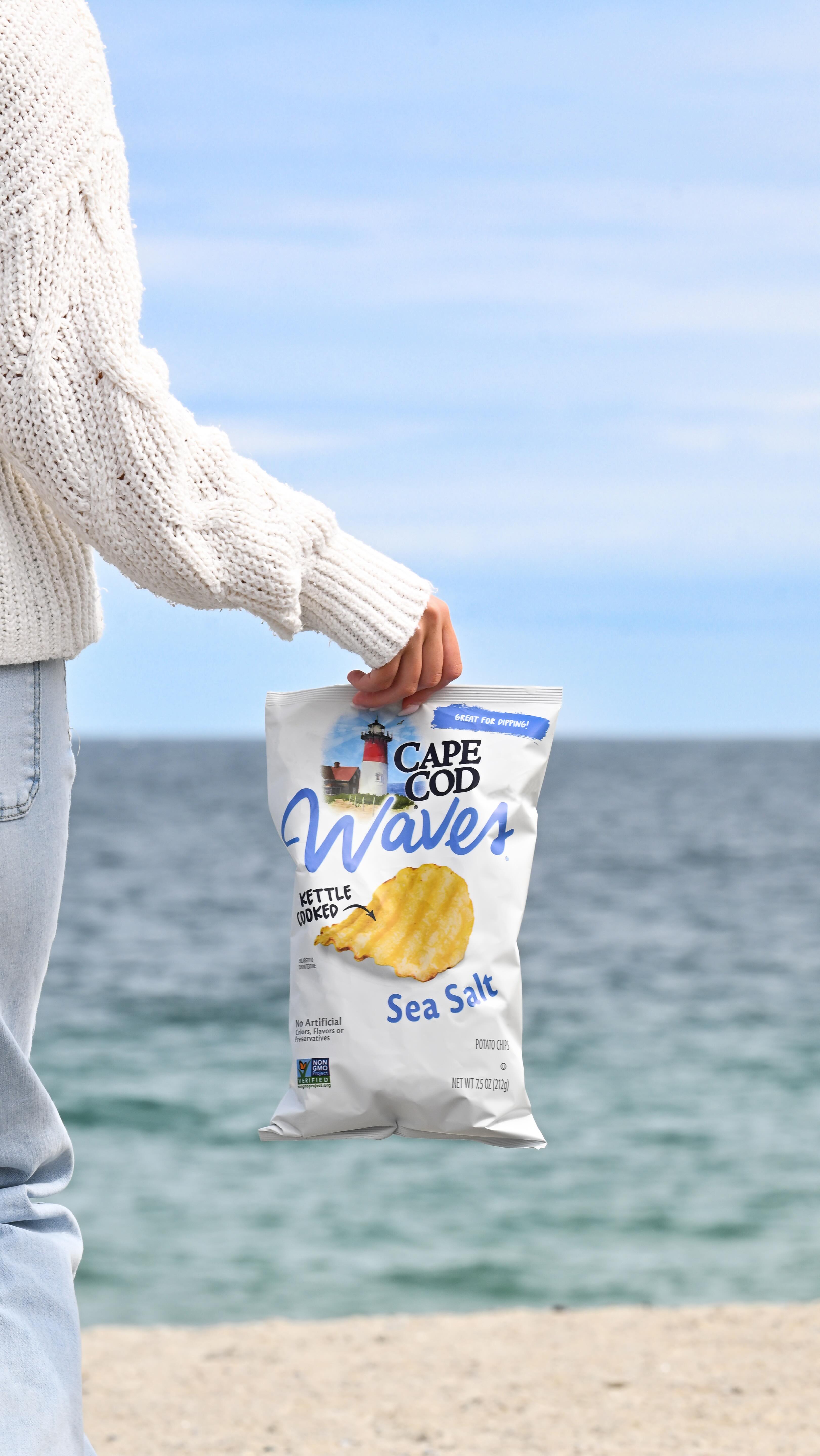 50° in the forecast this weekend and suddenly we’re thinking about beach sandwiches and Cape Cod Chips.
Shot for #BlueSevenClient | @capecodchips