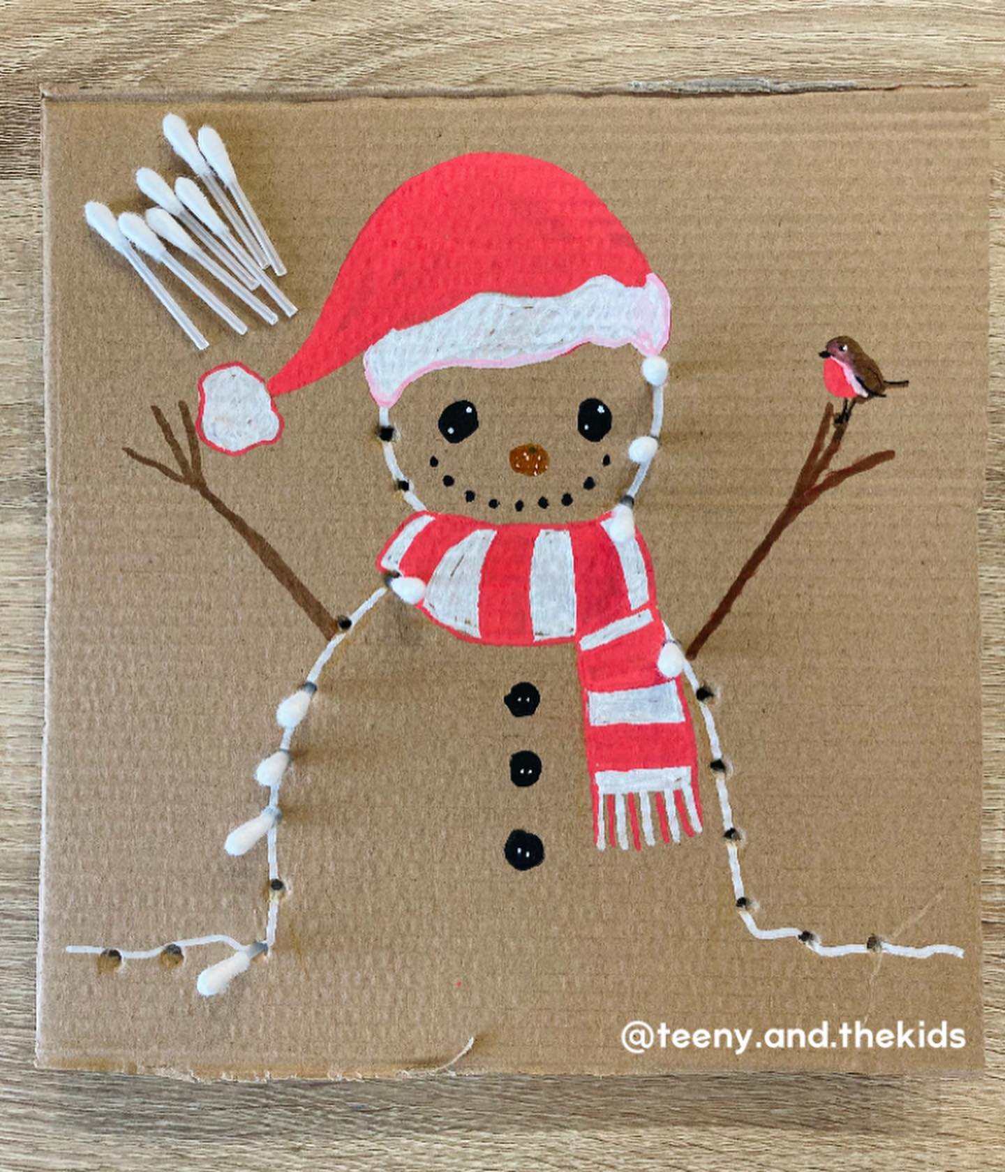 𝗦𝗻𝗼𝘄𝗺𝗮𝗻 𝗖𝗿𝗮𝗳𝘁 ✨⛄️💙
Let’s practise those fine motor skills!👇🏻✨🤩
You need to:
📦 take a piece of cardboard
🖊 outline an object (or print one off)
🎨 add colour (optional)
✏️ punch holes with a pencil
✂️ cut some Q-tips in half
🌟This type of creation engages kids in different ways. Here’s what I found with my own, and what you can try / look out for with your littles:
👧🏻 Céleste (3yo)
✅ watched me make it so understood the concept
✅ hugely motivated to test it
✅ eager to show her little bro what to do
👦🏻 Axel (16mths)
✅ immediately understood the concept (loves placing straws in an empty tissue box with holes)
🌟 the new challenge however: understanding the Q-Tip needed to be placed a certain way.
✅ After battling a few times (cotton first) he did it! 💪🏼😱🤩
Definitely try this activity with the littles in your life!
👍🏻 Let me know if you give it a go. 💗
.
.
.
#snowman #cardboardcrafts #kidsactivities #recyclerpourjouer #ourupcycledplay #diycrafts #craftychristmasornament #fantasyreallyhasnolimits #preschool #diychallengederwoche #funbudgetplay #completementcraft #montessori #toddleractivities #recycleandplay #cardboardplay #busytoddler #festiveplayalltheway #preschoolart #funlovingcrafts #createrecycleandplay #playmatters #kidscraftsagram #playathome #montessoriathome #playandcreatetoday #homeschool #christmasdiy #toddlerfun #everydayplayhacks