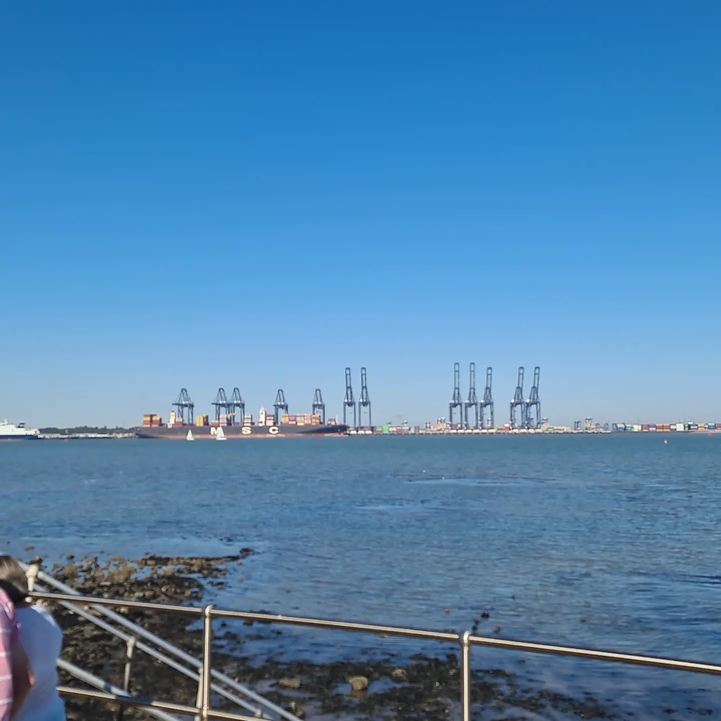 Bit of a long weekend but got to see a diffrent part of the County Saturday before a very long drive back....I hate the M25. Followed by a relaxing afternoon Sunday kayaking across Cardiff Bay