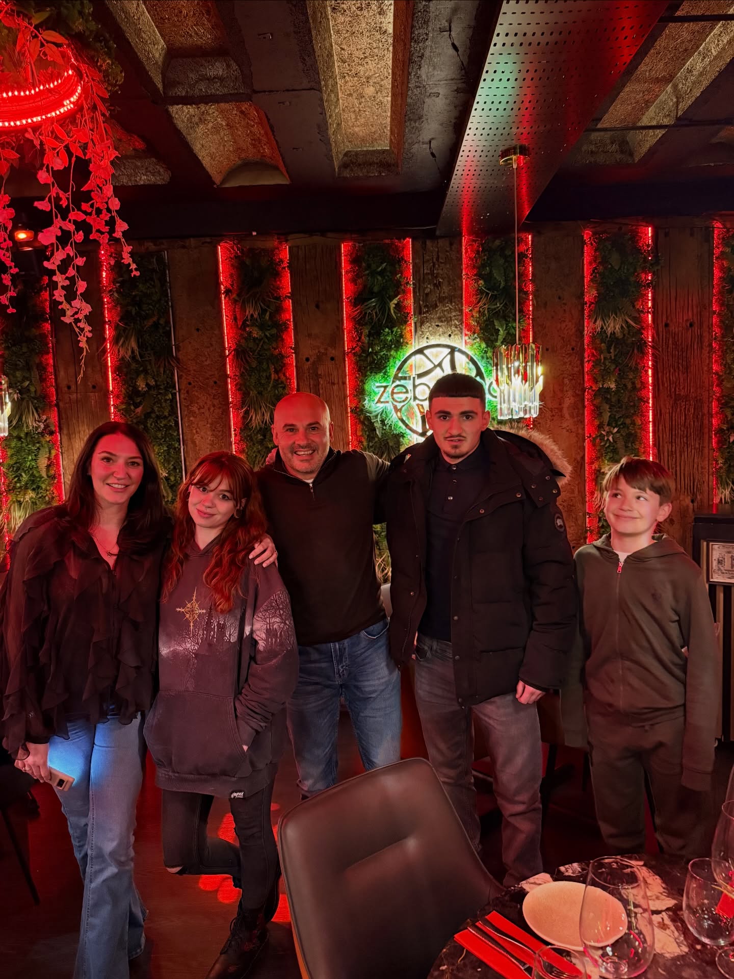 Happy Birthday @joecolli @shears_hair_design 🎊🍾🥂❤️ @zebrano_brentwood