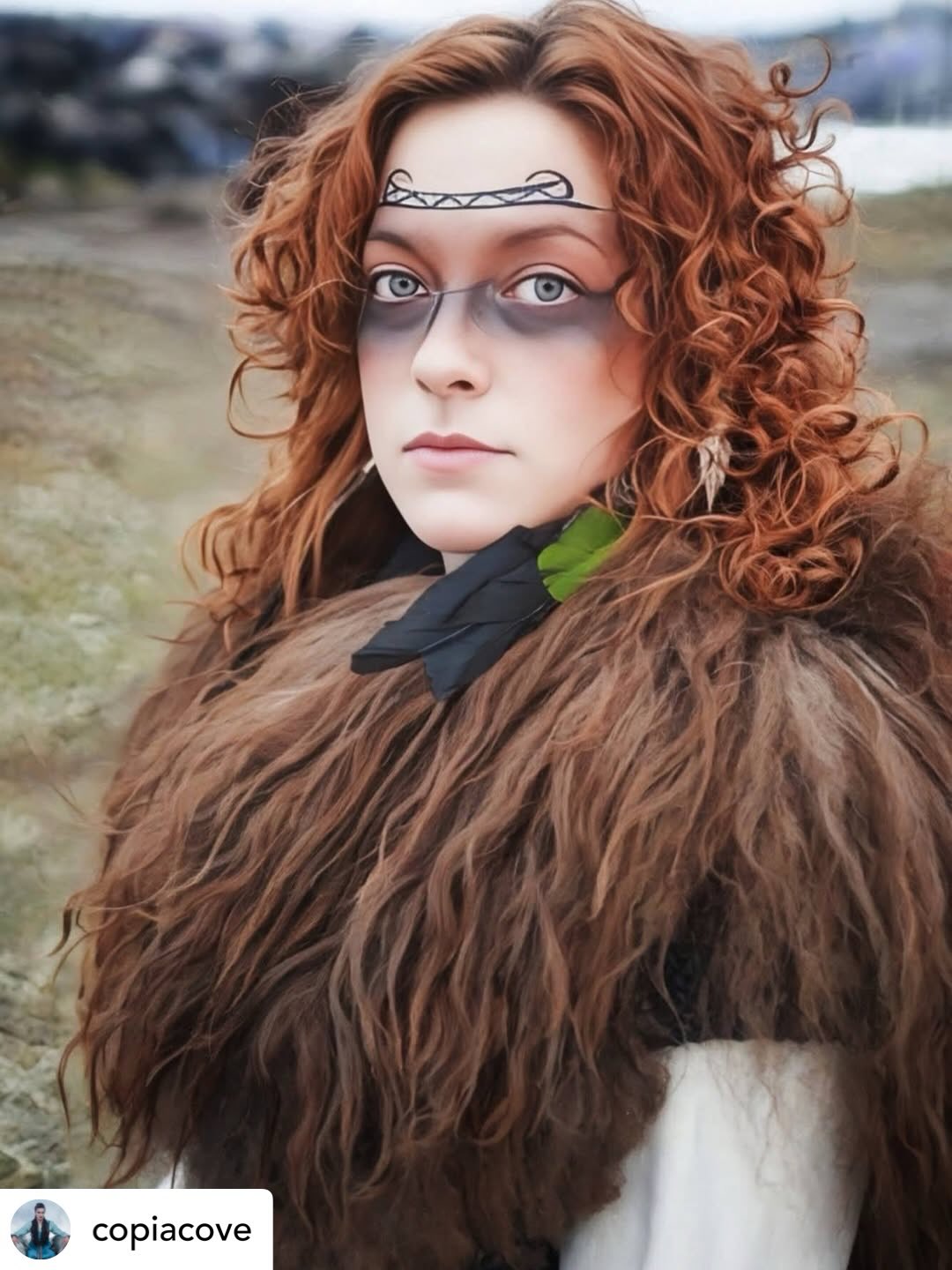 From @copiacove: Who’d be into Spring discounts on sheepskin mantles and linen cloaks?! 🐏
Thanks @stephany.petsch for the first two photos! 📷