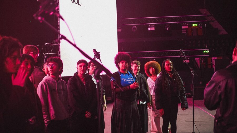 okay I did not have this on my 2026 bingo card 🏳️⚧️
what an honour to perform last night with @transvoicesuk at Wembley for @transmissionlive
experiences like this remind me of how much joy and fucking power there is in community. to connect this way with so many incredibly talented trans+ artists, people so defiant and kind and themselves. this is a rare and welcome feeling of belonging. something I won’t forget for a long time x
the hugest thank you to @hausofila and @codanicolaeff at @transvoicesuk for trusting me to be a part of this
and to @ollyalexanderr and Imogen Heap for having us sing alongside you
aaand to my prime minister @greenpartyzack for your allyship love u 💚