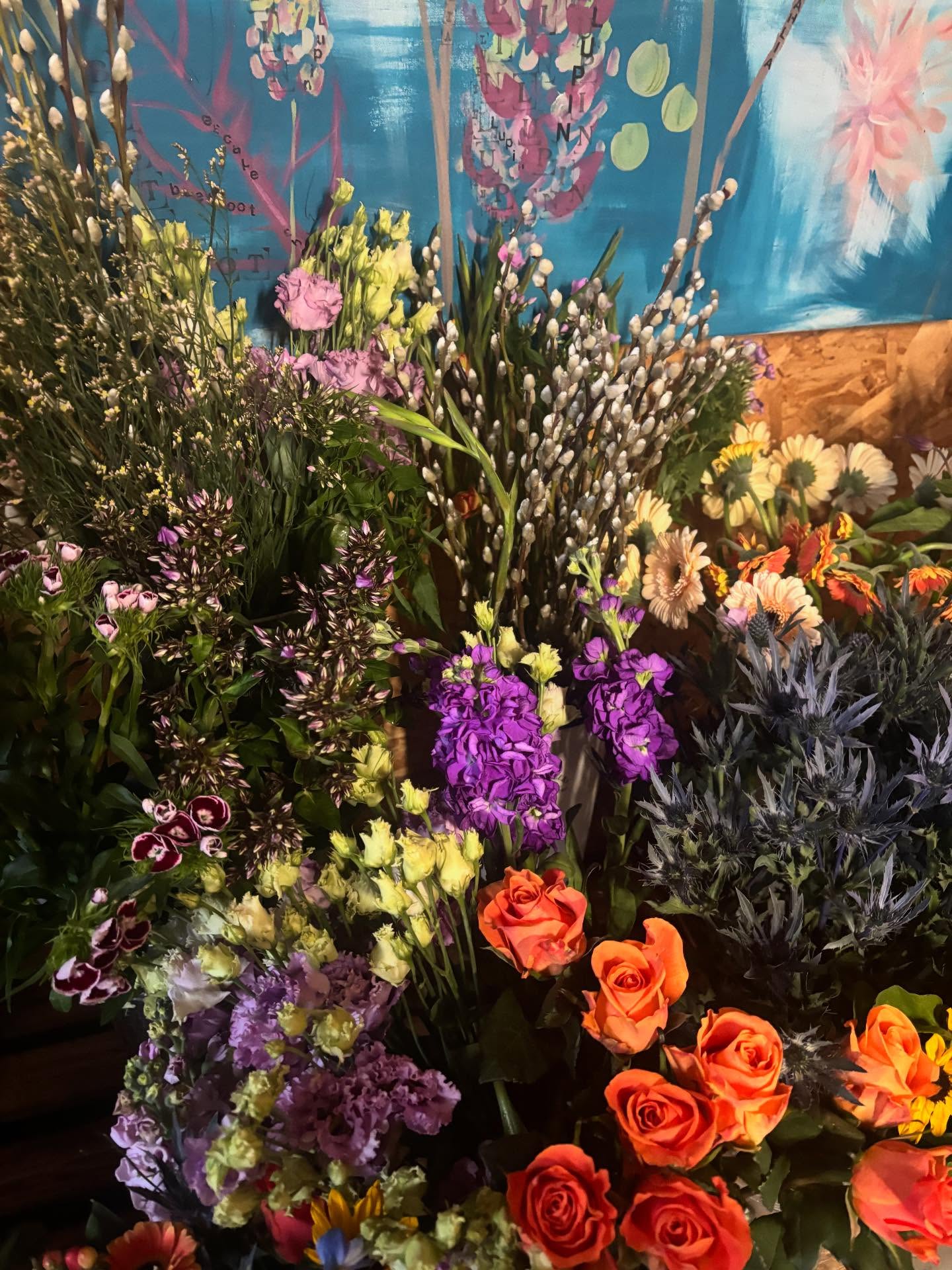 Still time to order flowers for this coming Mother’s Day 💐 Drop me a message if in need 💐🫶🏻